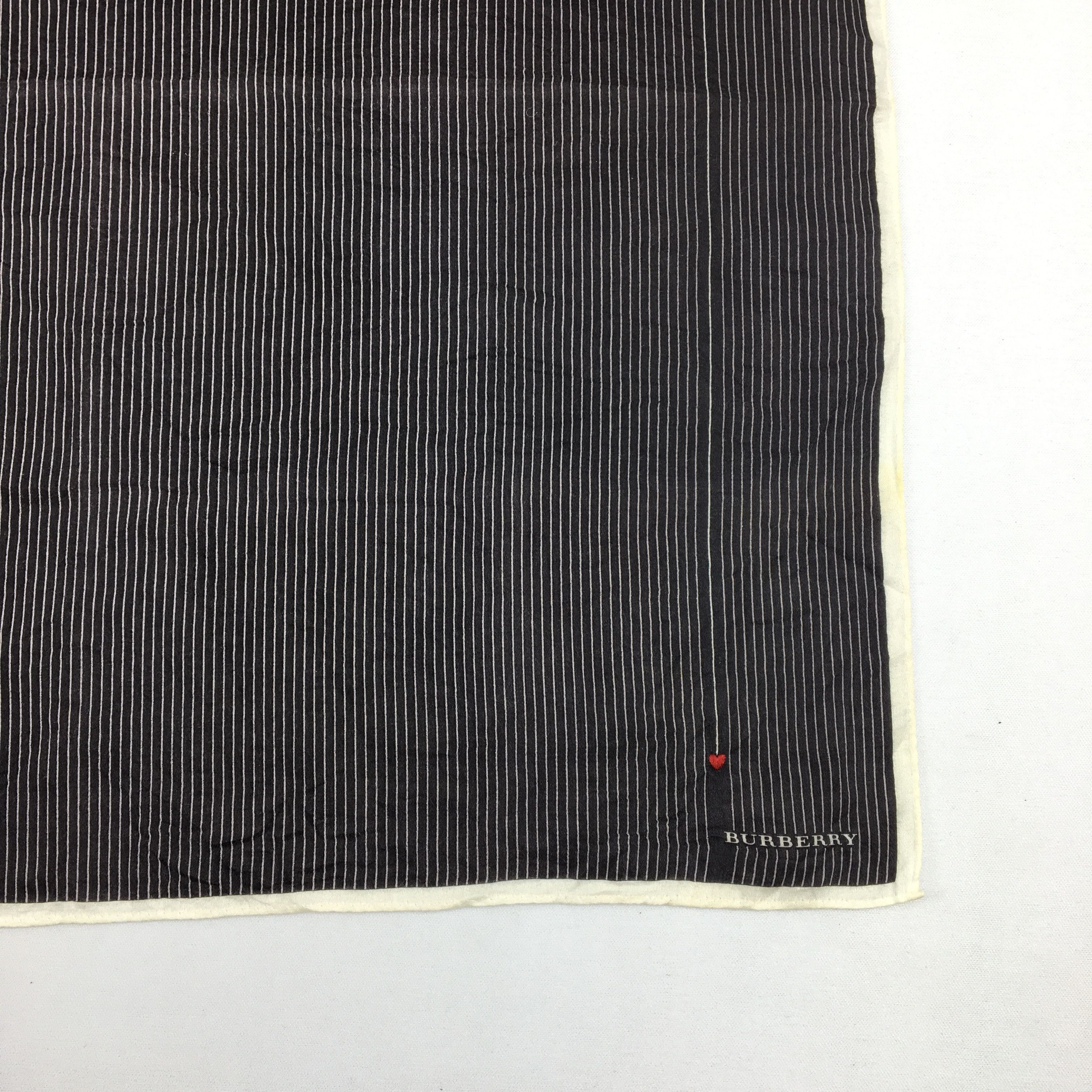 Burberry Burberry Handkerchief Neckerchief 56789 Size ONE SIZE - 3 Thumbnail