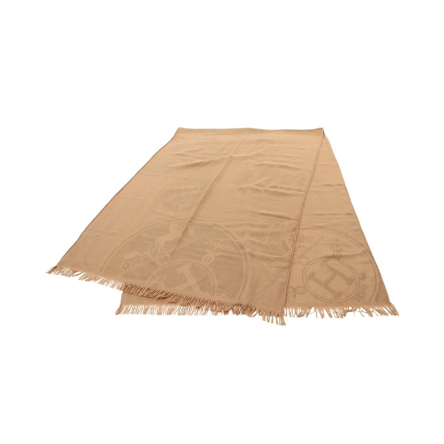 Hermes Hermes New Libris Stall Cashmere Silk Beige Size ONE SIZE - 1 Thumbnail