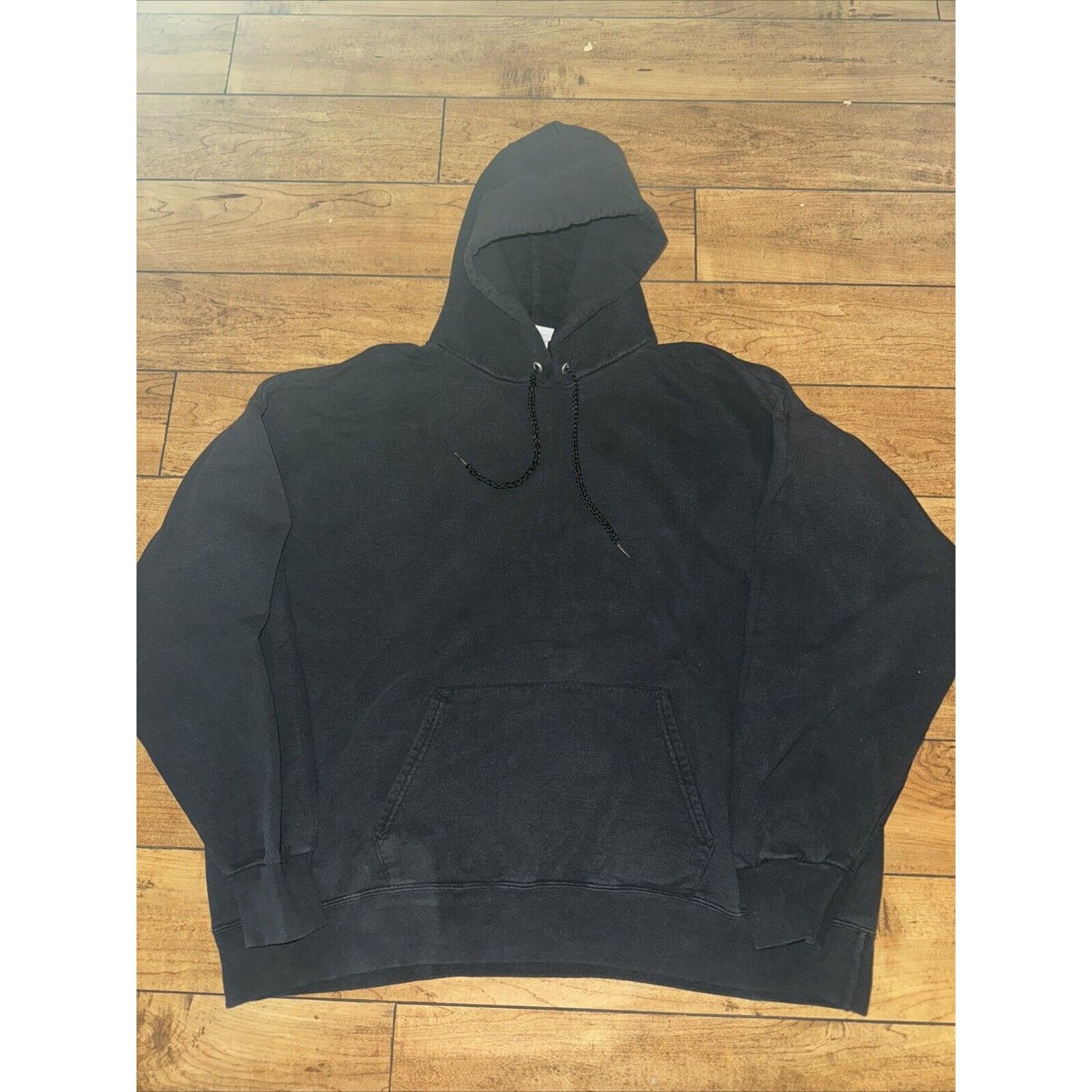 Hanes × Vintage Vintage Hanes Hoodie Black Sweater 27x25 Pull Over XL Size US XL / EU 56 / 4 - 1 Thumbnail