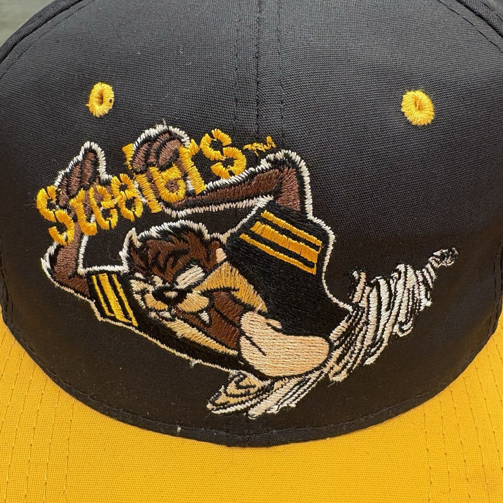Logo 7 Vintage 90s NFL Steelers X Taz Looney Toons Snap Back Hat Size ONE SIZE - 3 Thumbnail