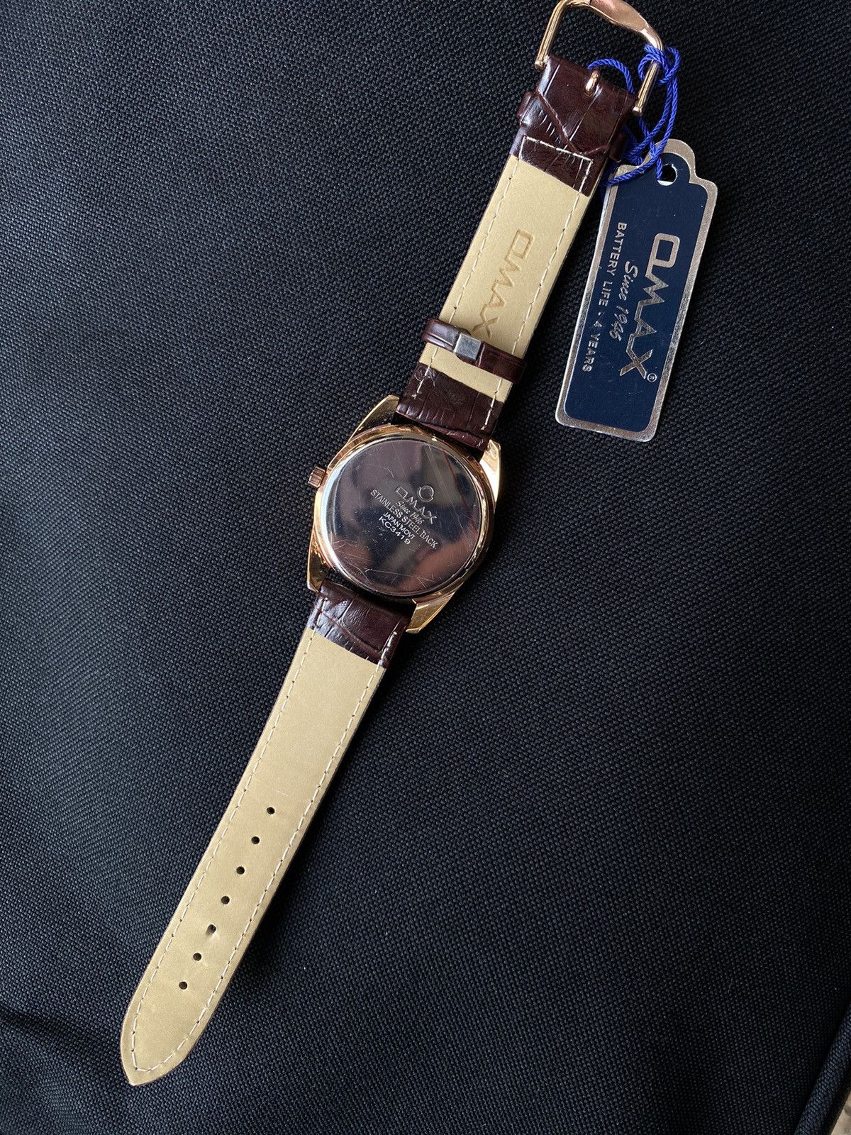 Vintage Omax Gold Quartz Watch | Swiss Design Size ONE SIZE - 9 Thumbnail