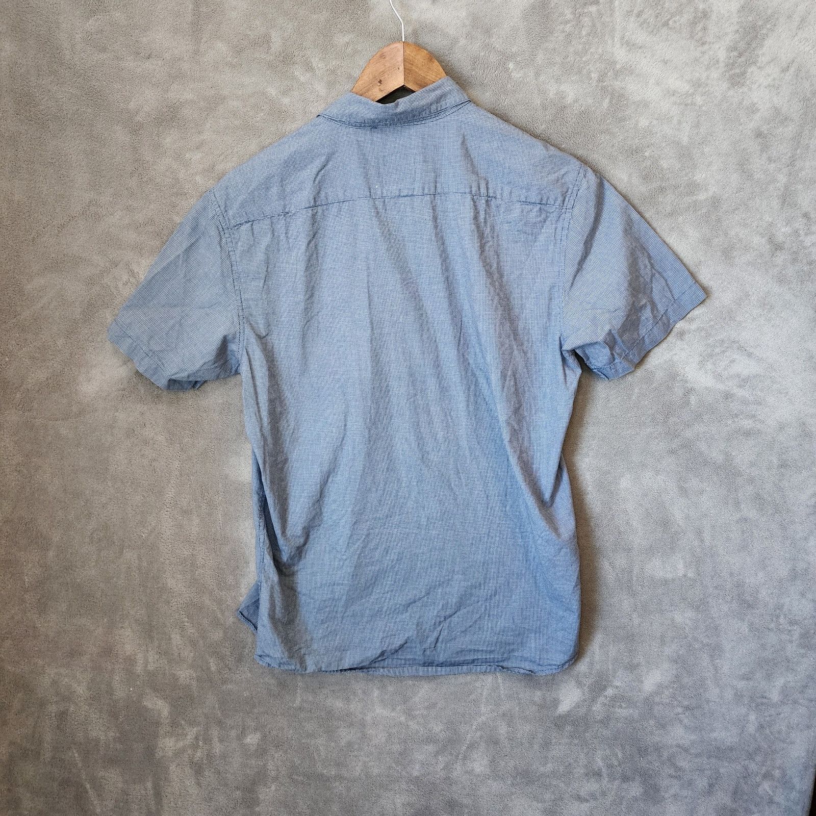 RVCA RVCA Men's Small Slim Fit Shirt Size US S / EU 44-46 / 1 - 2 Thumbnail