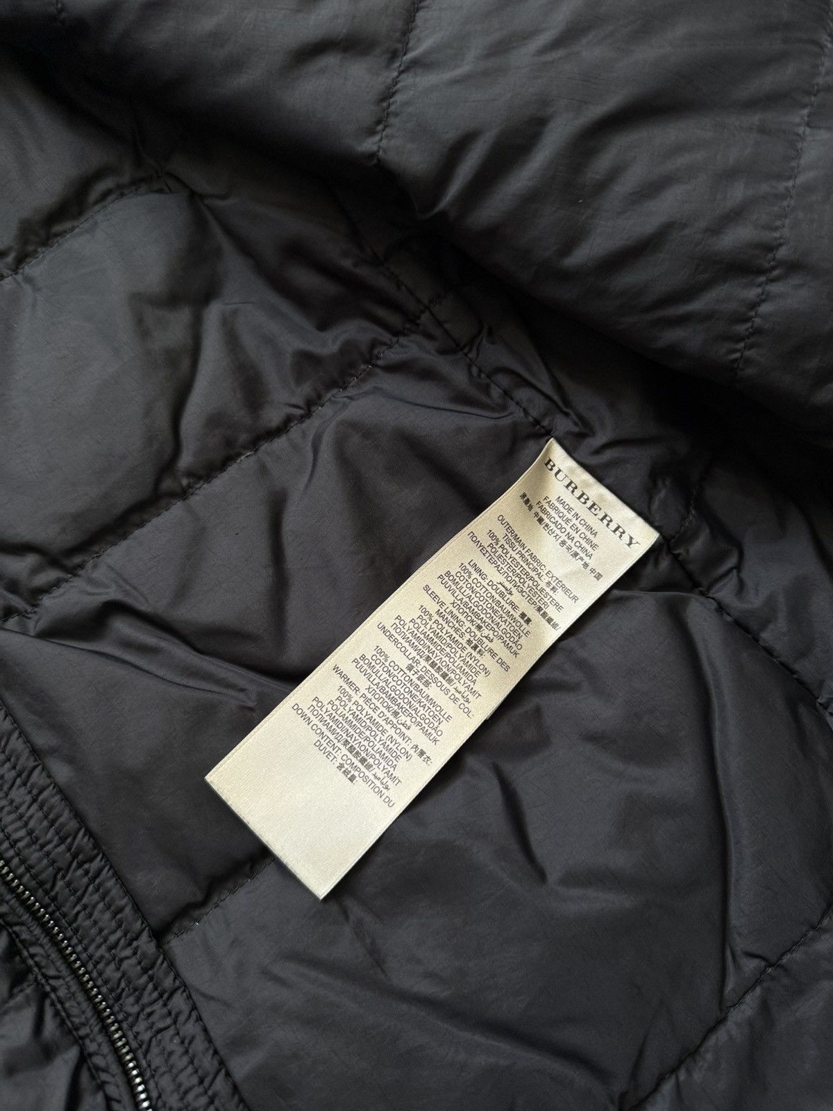 Burberry Burberry brit mens coat 2 in 1 puffer vest size M Size US M / EU 48-50 / 2 - 14 Thumbnail