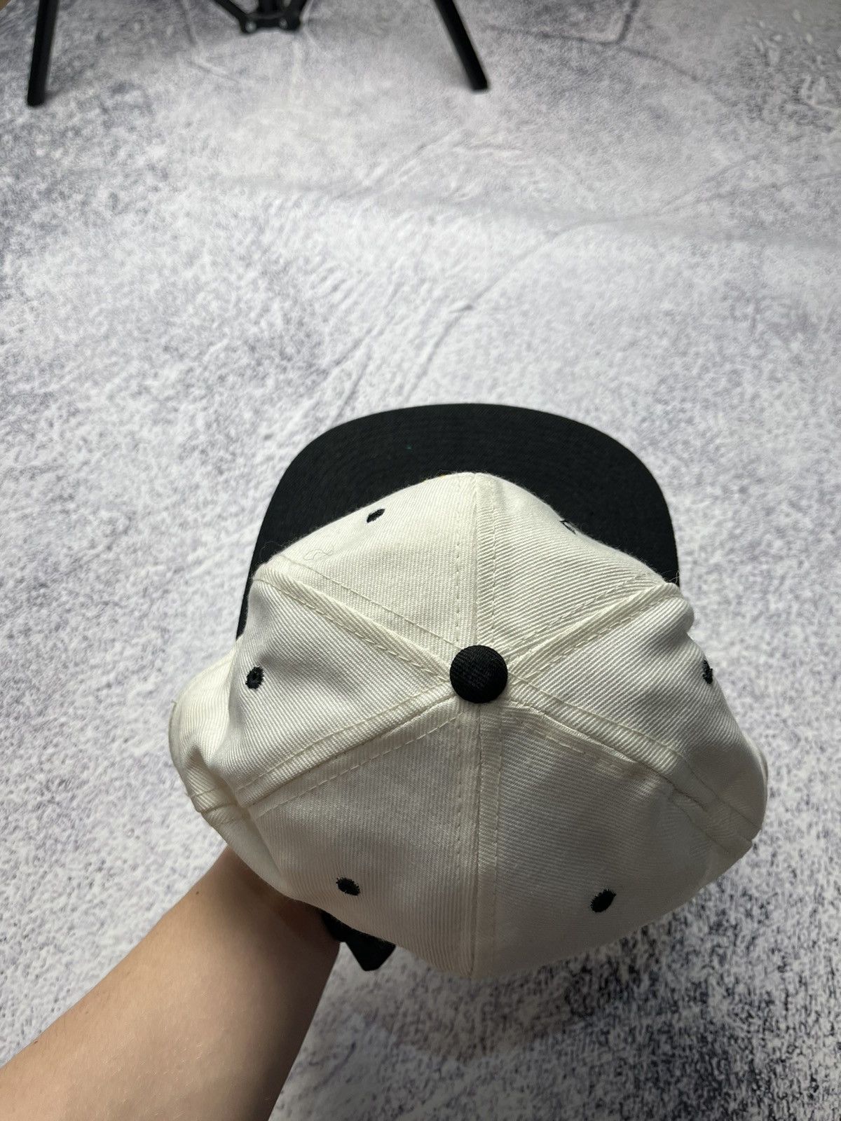 NBA Vintage Miami Heat Cap NBA Streetwear Rare Casual Fan Logo Size ONE SIZE - 5 Thumbnail