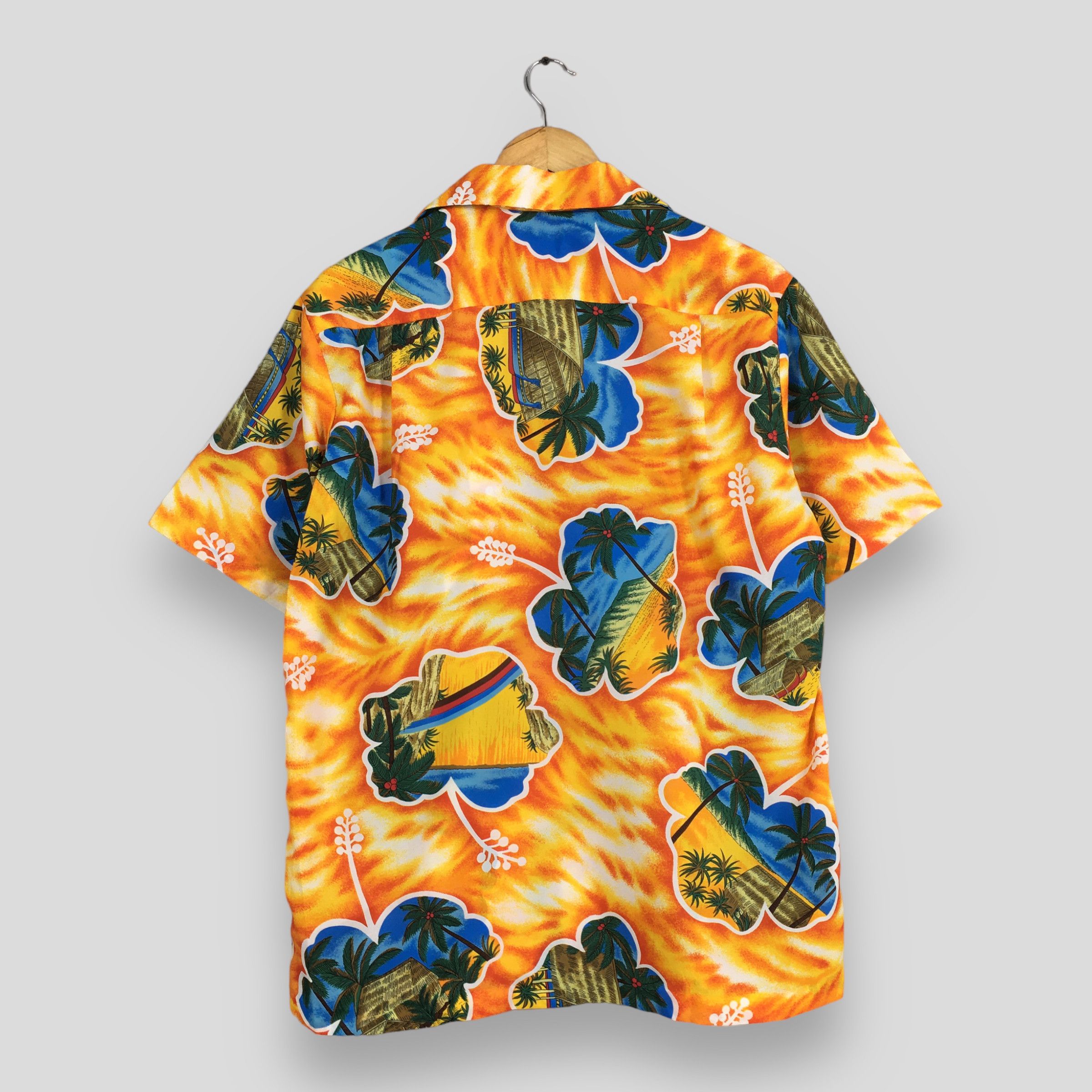 Life's a Beach Vintage 80s Hawaiian Beach Aloha Shirts Medium Size US M / EU 48-50 / 2 - 6 Thumbnail