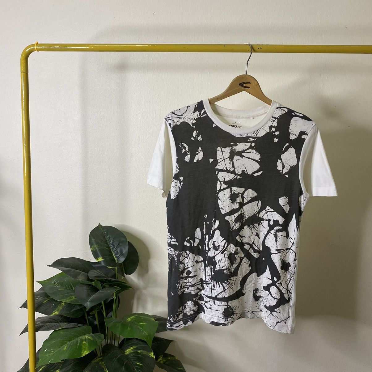 Other Jason Pollock Artwork x Uniqlo Collaboration Tee Size US S / EU 44-46 / 1 - 1 Thumbnail
