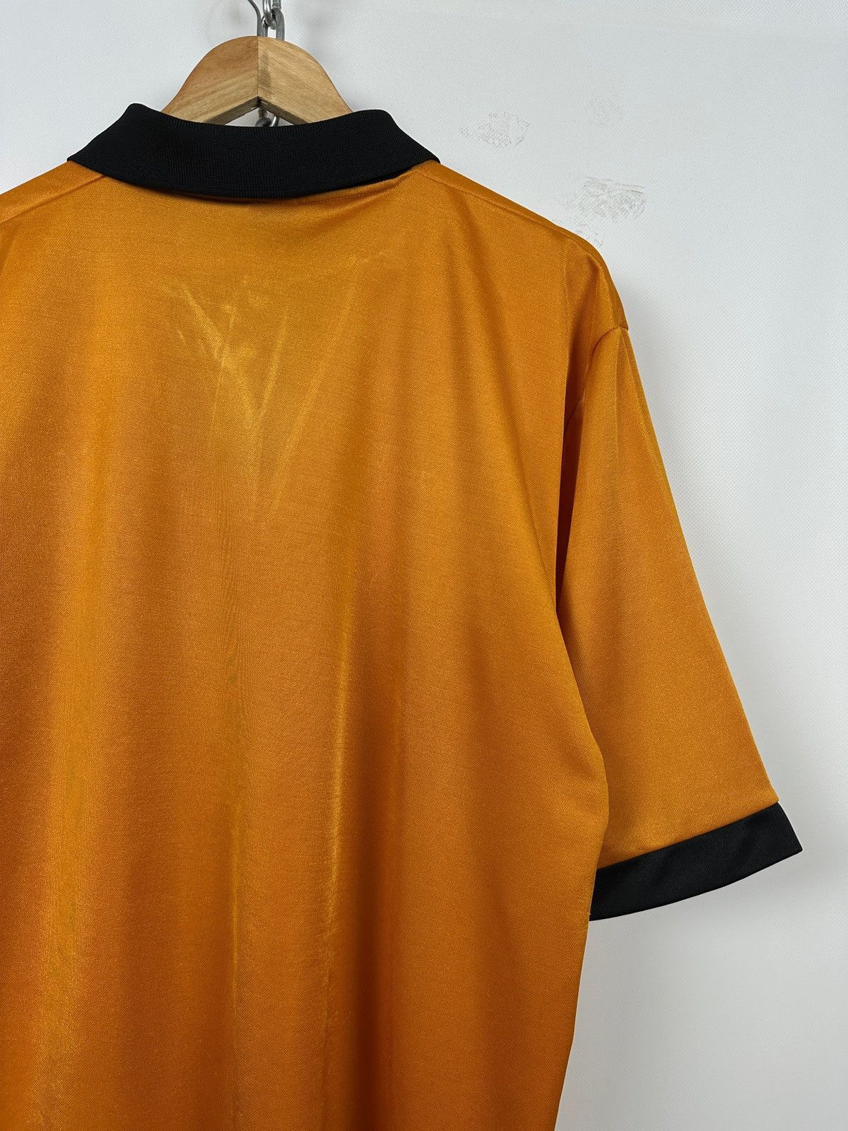 Nutmeg 1994/95 Nutmeg Wolverhampton Wanderers Vintage Soccer Jersey Size US XL / EU 56 / 4 - 19 Thumbnail