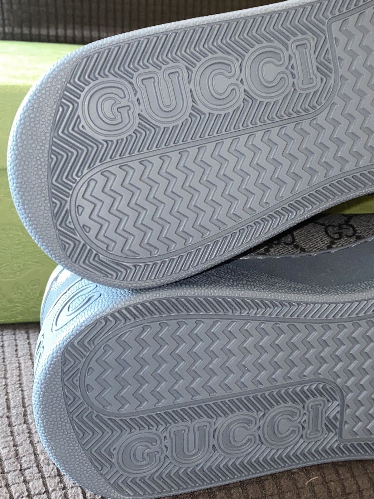 Gucci Grey Leather Gucci Lace Up Sneakers 9 US Monogram Print BNIB Size US 9 / EU 42 - 15 Thumbnail