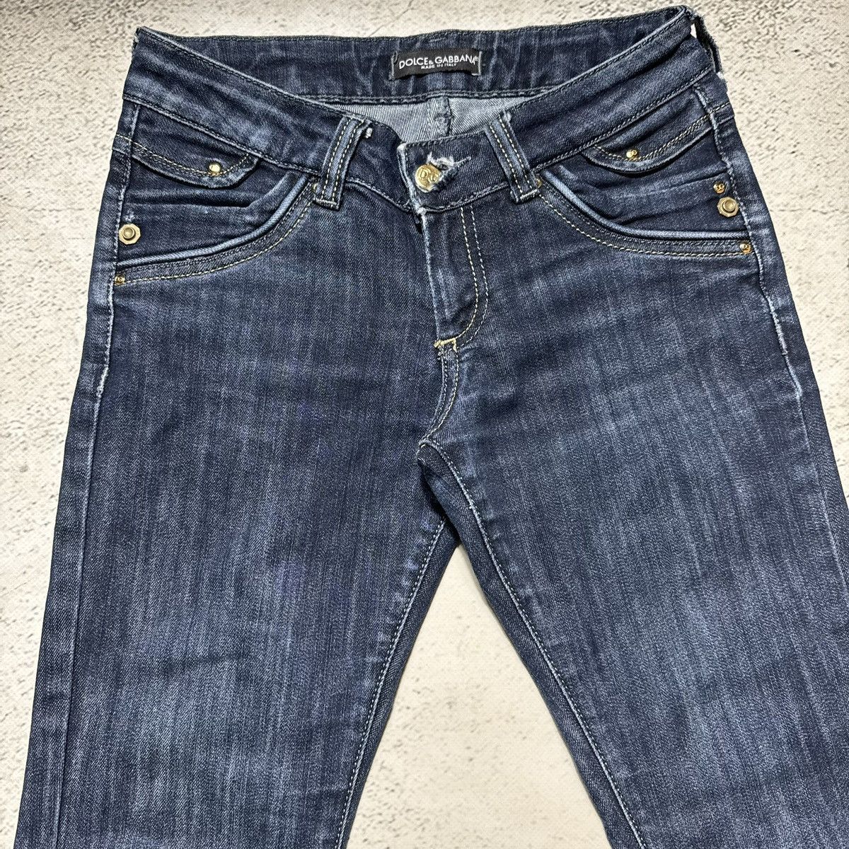 Dolce & Gabbana vintage dolce gabbana skinny jeans with metal logo luxury Size 28" / US 6 / IT 42 - 5 Thumbnail