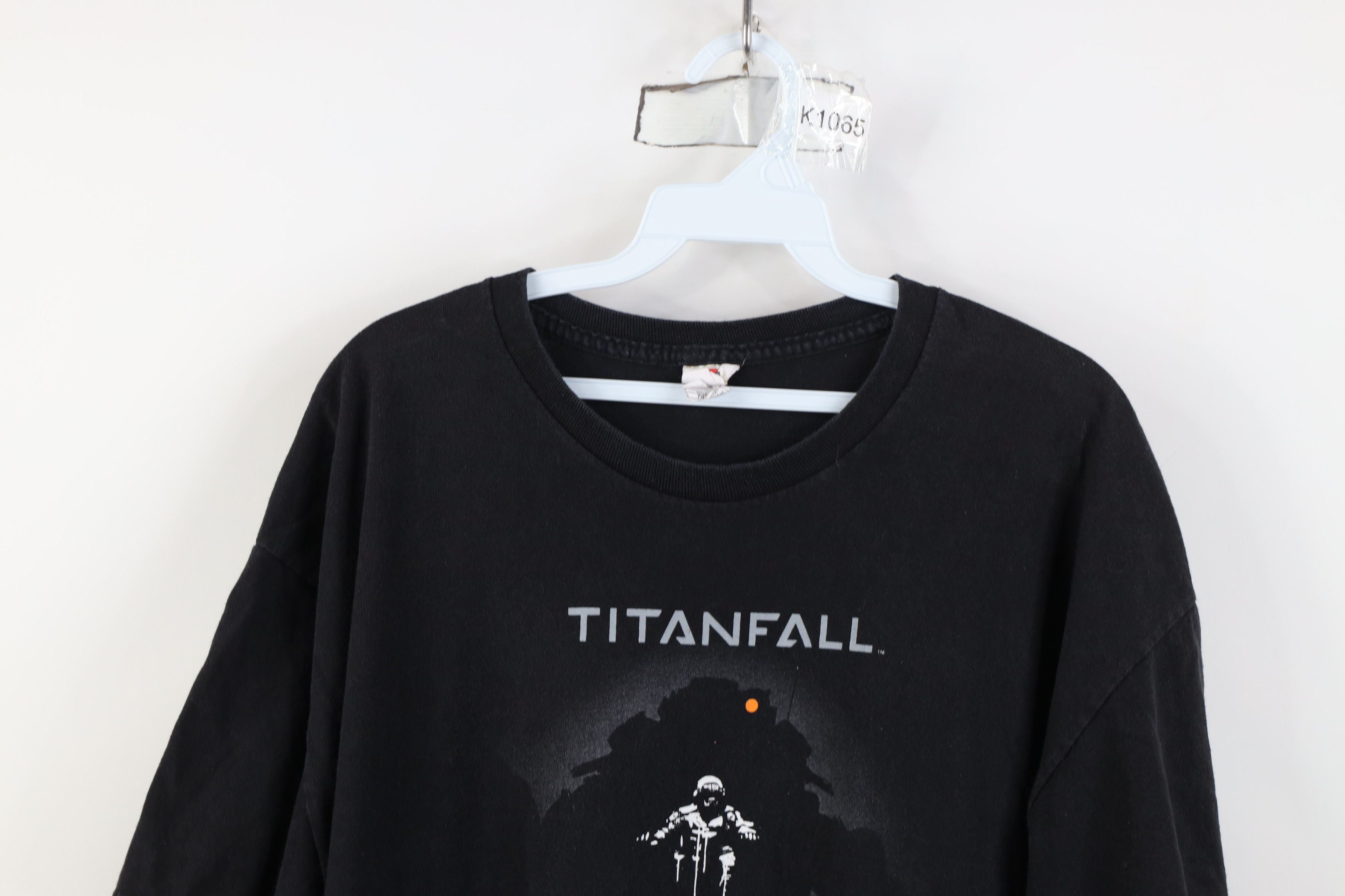 Vintage Vintage Titanfall Video Game Promo Spell Out T-Shirt Cotton Size US XL / EU 56 / 4 - 2 Thumbnail