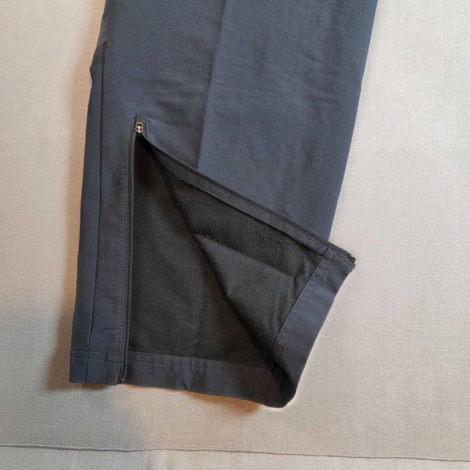 L.L. Bean ll bean schoeller dryskin outdoor pants mens xl gray Size US 42 / EU 58 - 19 Thumbnail