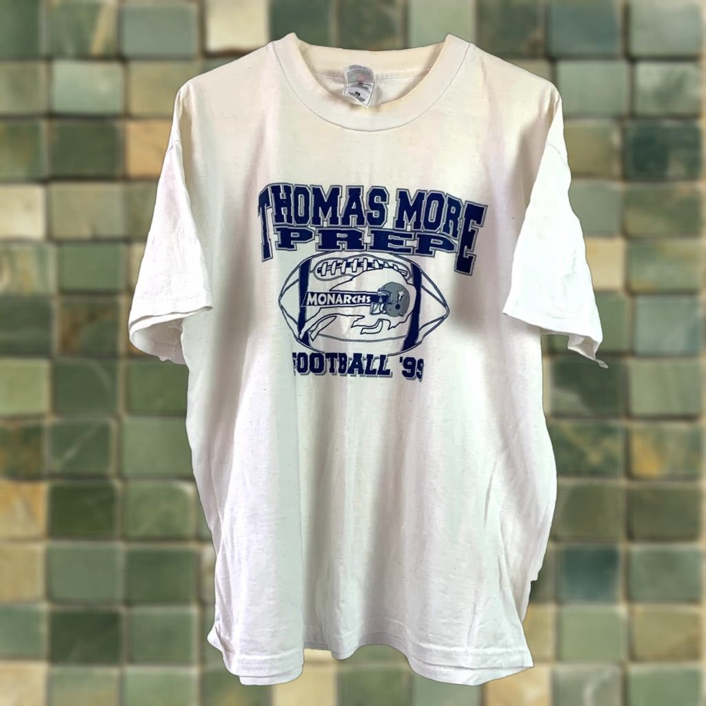 Fruit Of The Loom VINTAGE Thomas More Prep Football Hays Kansas Tee T-Shirt XL White Unisex 1990s Graphic Shirt Size US XL / EU 56 / 4 - 1 Thumbnail