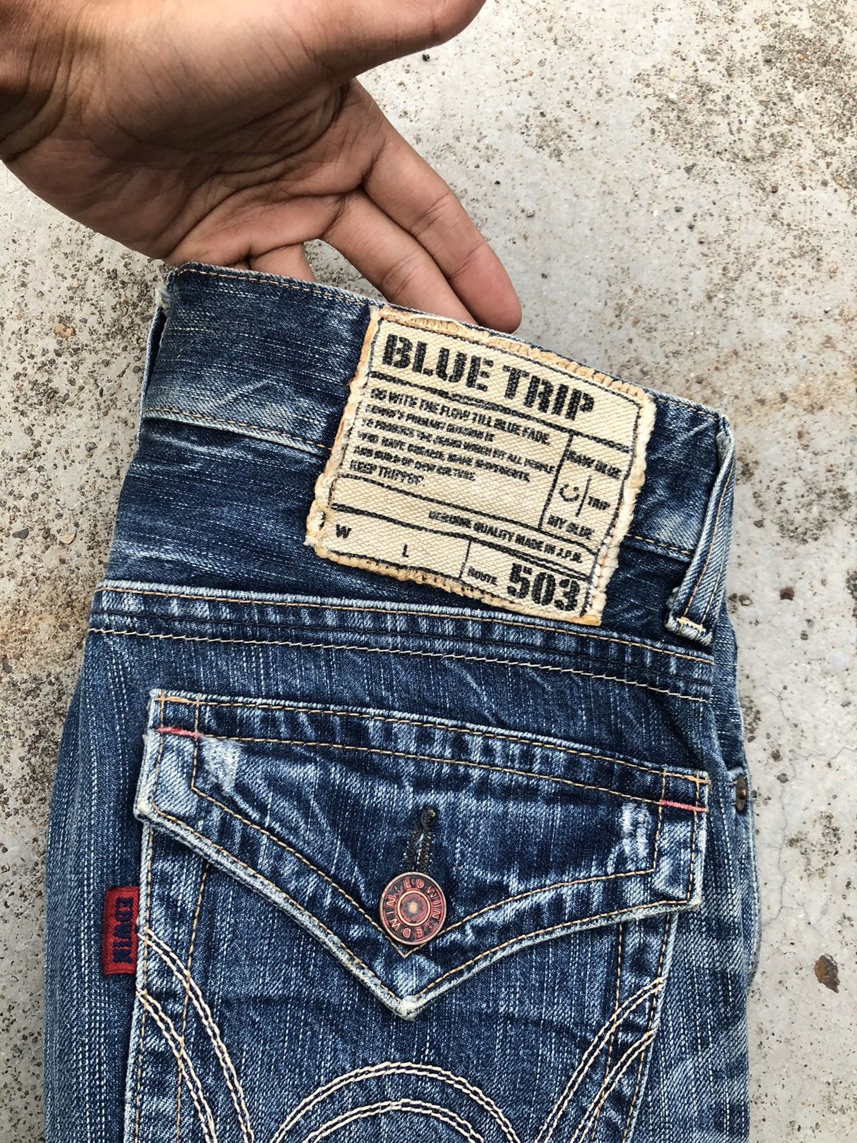 Edwin FLARED WASHED BLUE DENIM BY EDWIN JAPAN Size US 30 / EU 46 - 3 Thumbnail