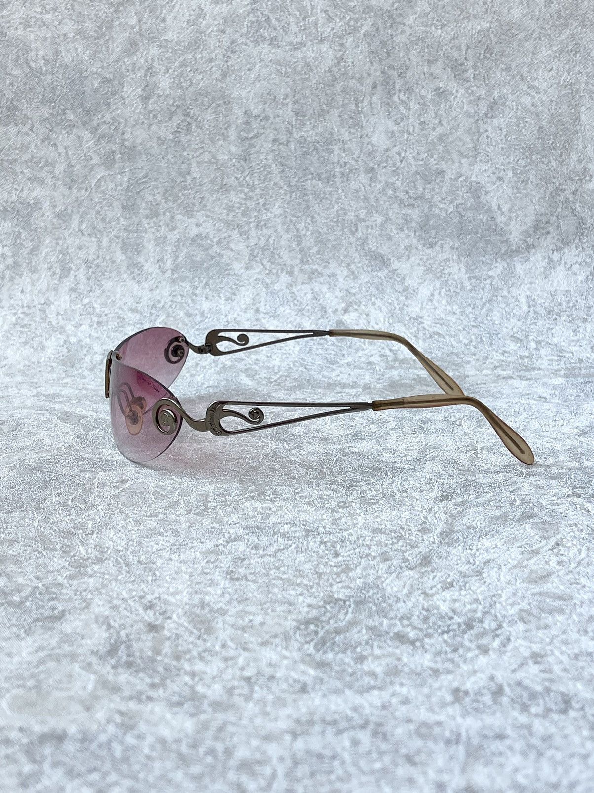 Dior 90s Archive Christian Dior Pink Shield Sunglasses Y2K Size ONE SIZE - 3 Thumbnail