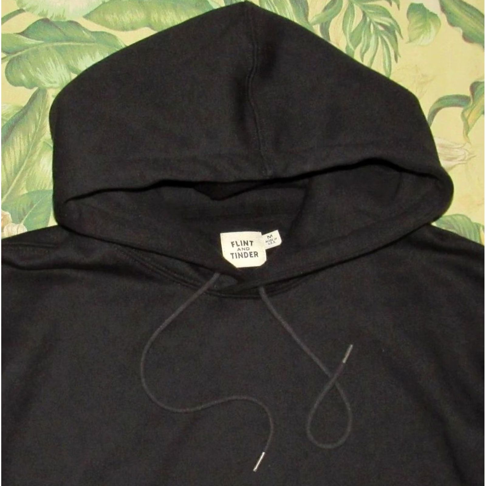 Vintage Flint & Tinder Black 10 Year Hoodie Sweater M Men Size US M / EU 48-50 / 2 - 2 Thumbnail