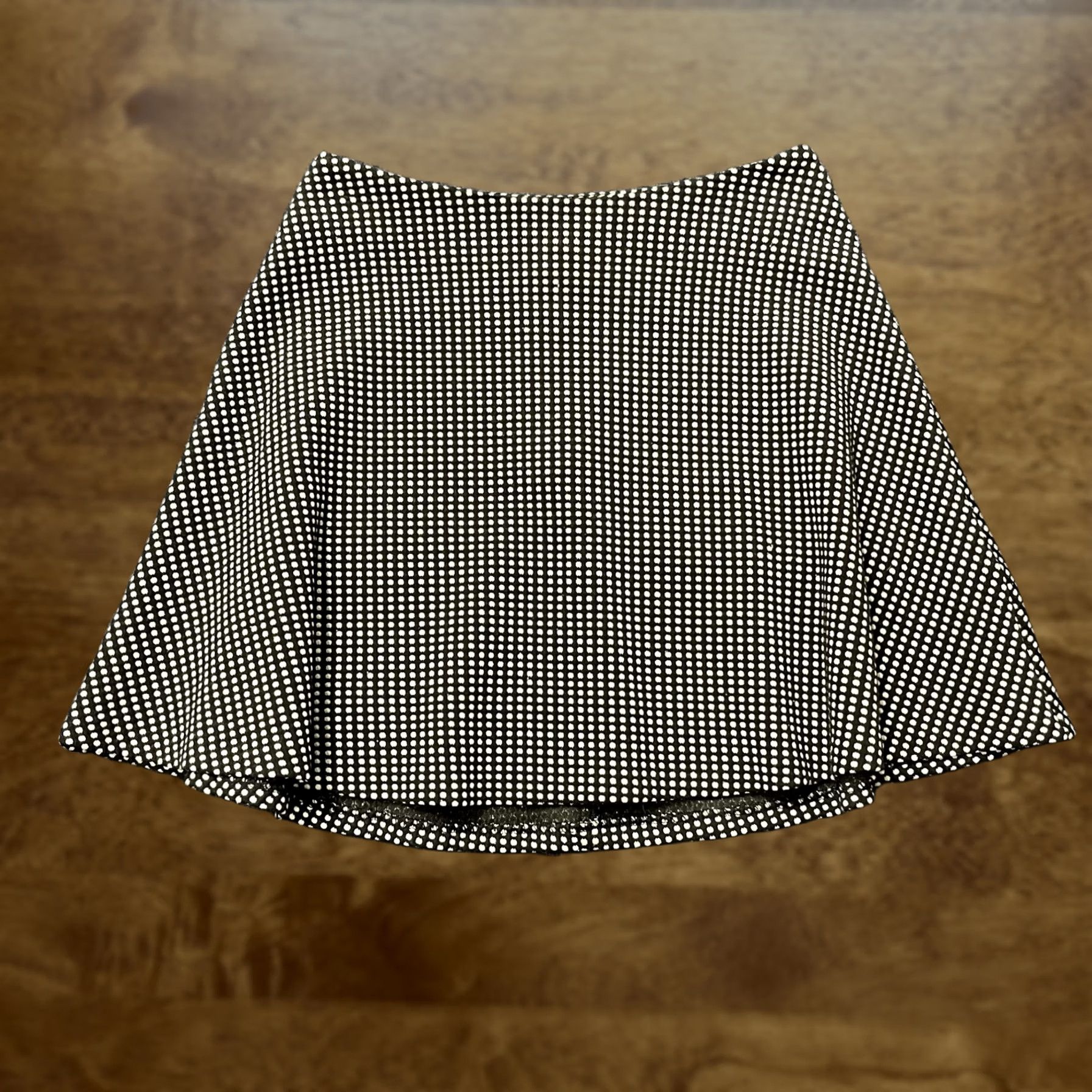 Banana Republic Banana Republic Womens Mini Skirt A-Line Polyester Knit Stretch Short Black White Polka Dots Size 26" / US 2 / IT 38 - 1 Thumbnail