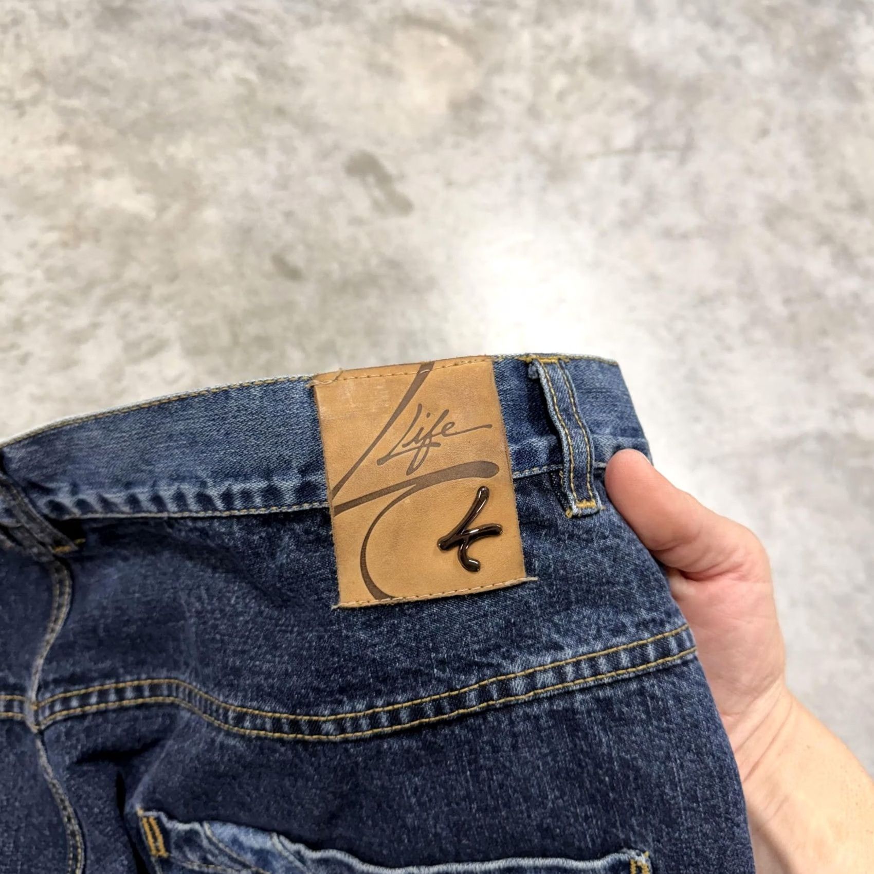 Karl Kani Karl Kani Jeans Mens 44x30 Blue Medium Wash Wide-Leg Patchwork Hip Hop Denim Shirt? Size US 44 / EU 60 - 7 Thumbnail