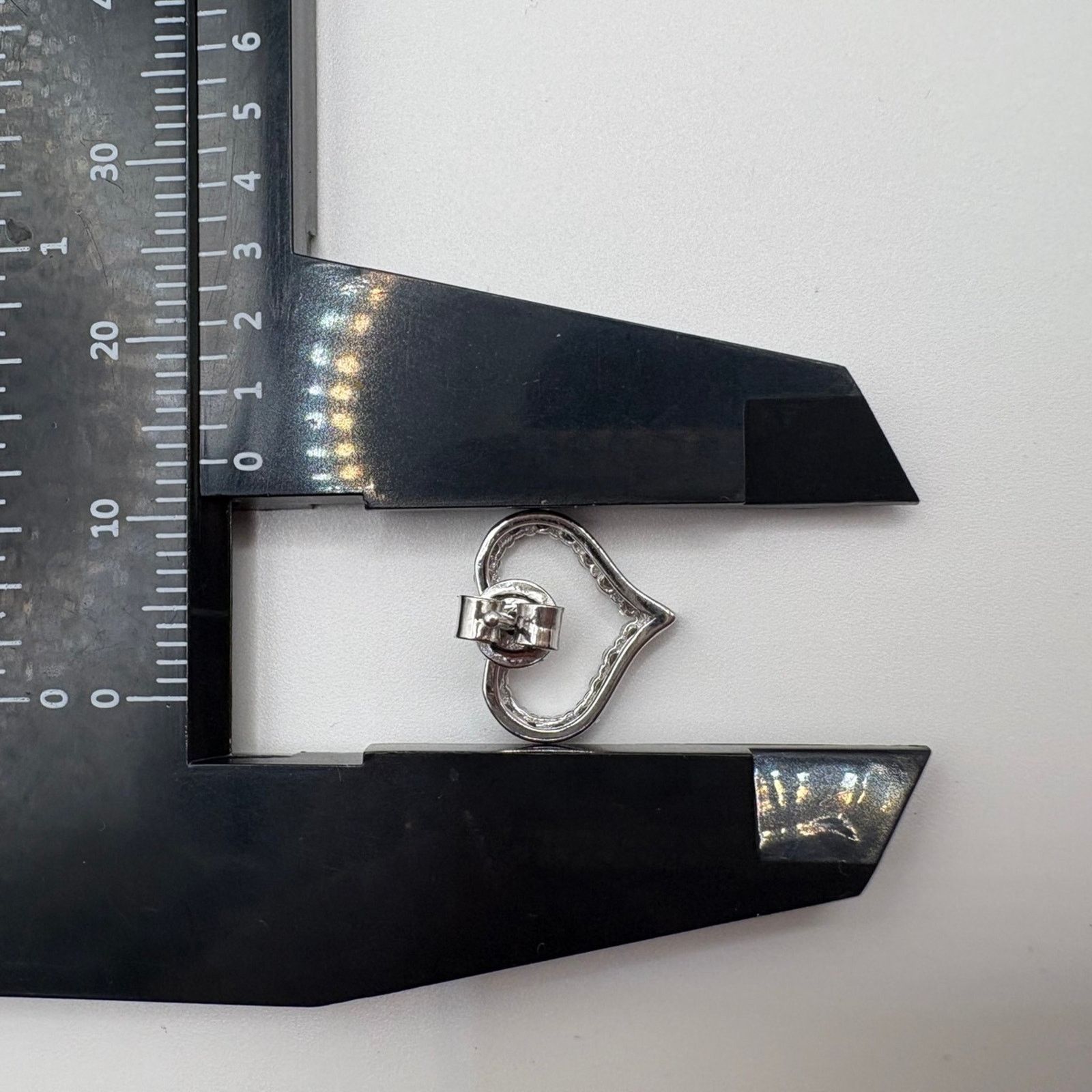 Other 1.30 CTW Moissanite 925 Sterling Silver Heart Stud Earrings Size ONE SIZE - 6 Thumbnail