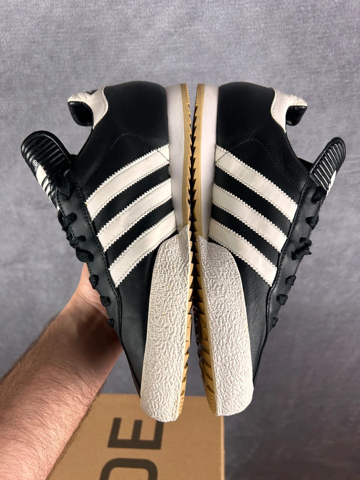 Adidas Adidas Samba black leather sneakers mini logo print Y2K Size US 8.5 / EU 41-42 - 7 Thumbnail