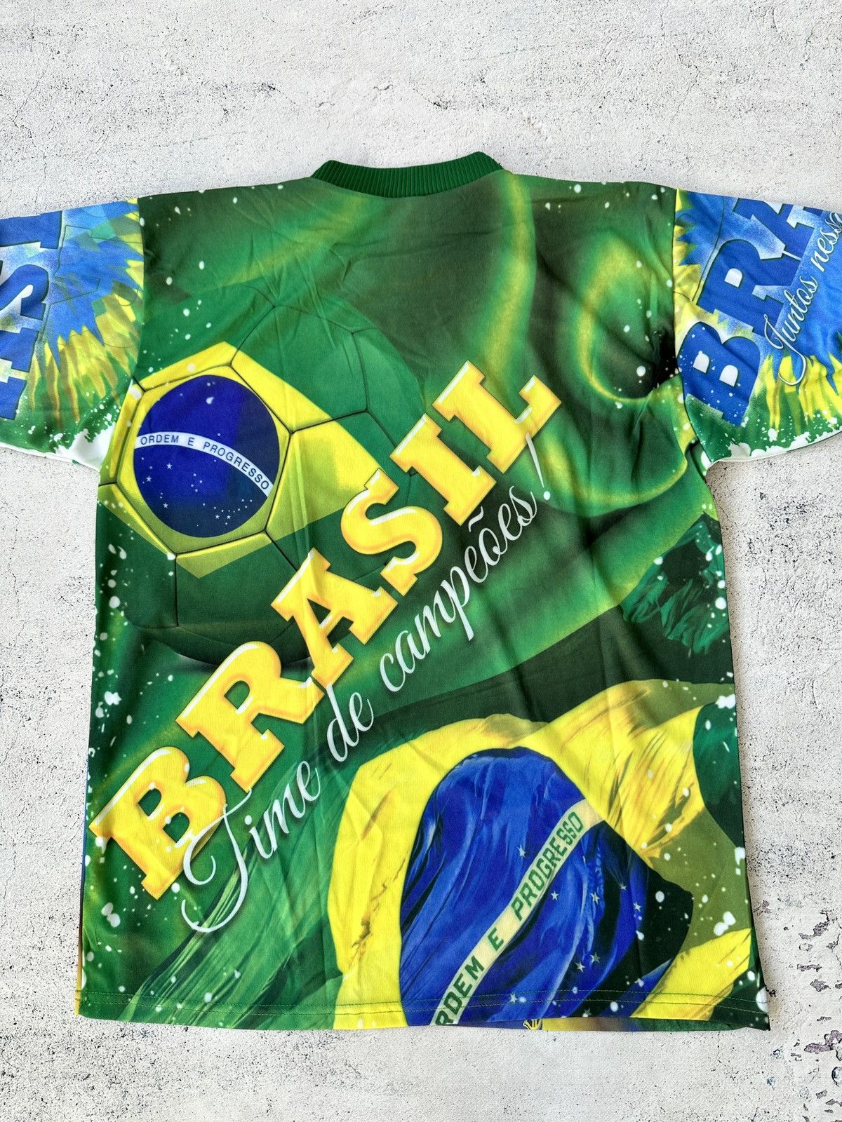 Other Neymar Brazil Fan Jersey Size US M / EU 48-50 / 2 - 5 Thumbnail