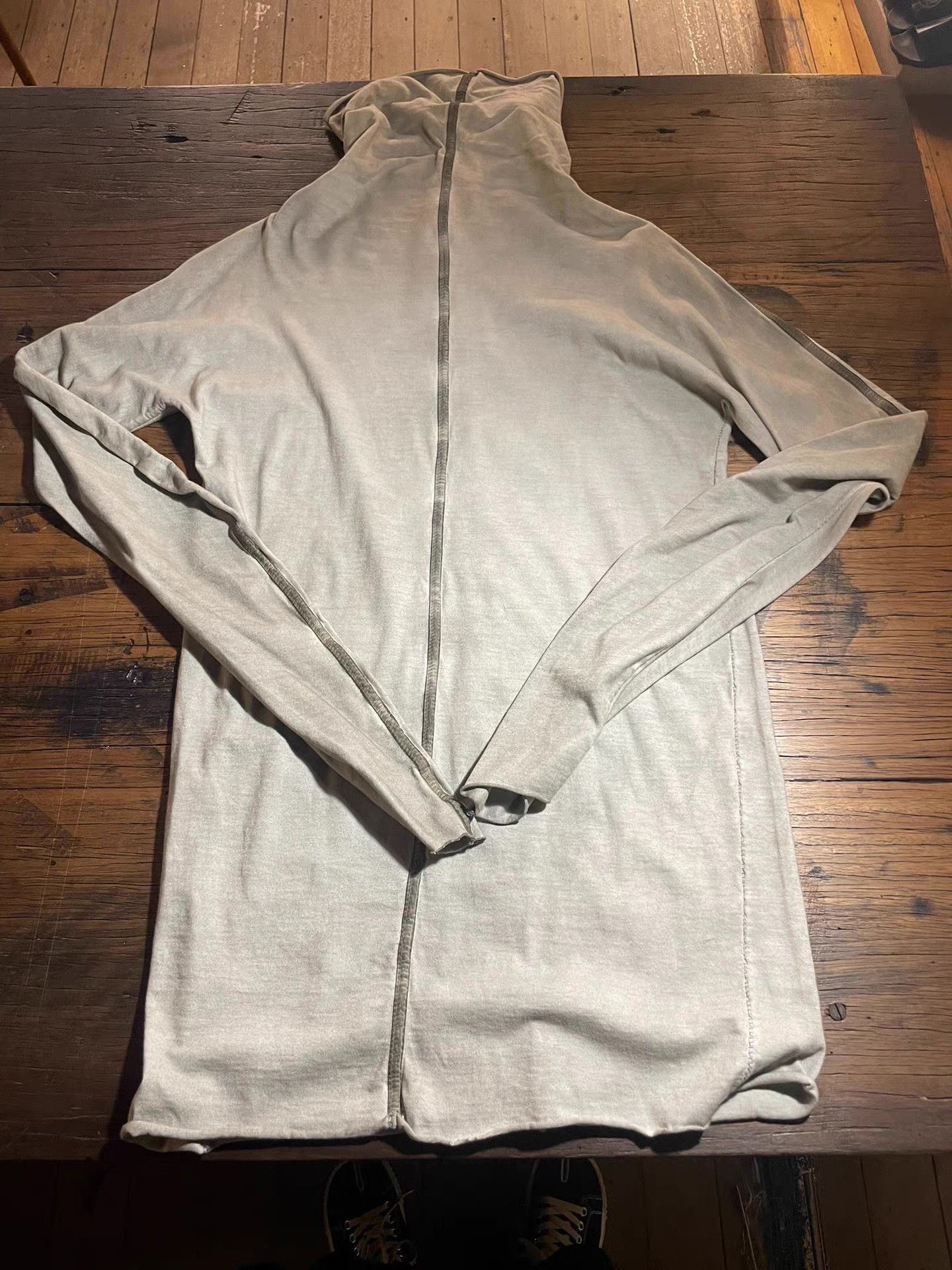 Isaac Sellam Experience Isaac Sellam Trim High-Neck Long Sleeve Top。 Ｑ25 Size S / US 4 / IT 40 - 2 Thumbnail