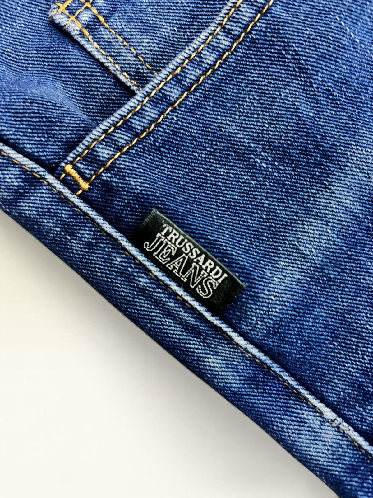 Trussardi Vtg Italy Trussardi Blue Washed Faded Distress Jeans Size US 34 / EU 50 - 12 Thumbnail