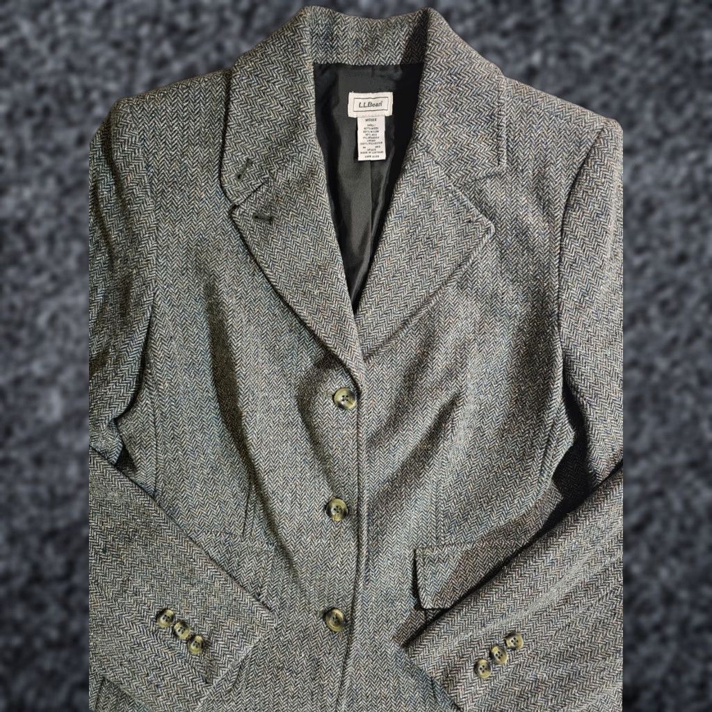 Vintage VINTAGE L.L. Bean Signature Wool Blend 3-Button Blazer Women’s Size Medium Reg Green Blazer Womens 90s Classic Casual Formal Size M / US 6-8 / IT 42-44 - 1 Thumbnail