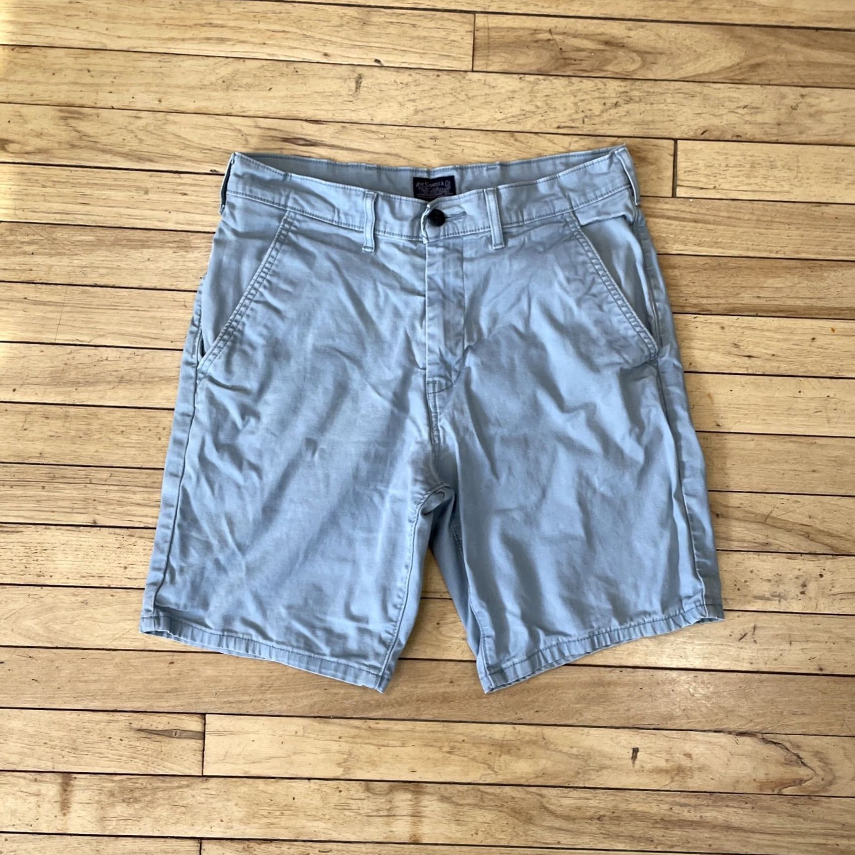 Levi's VINTAGE Levi's Shorts Men 30 Blue Canvas Flat Chino WhiteTab Levis 30x8 Size US 30 / EU 46 - 4 Thumbnail