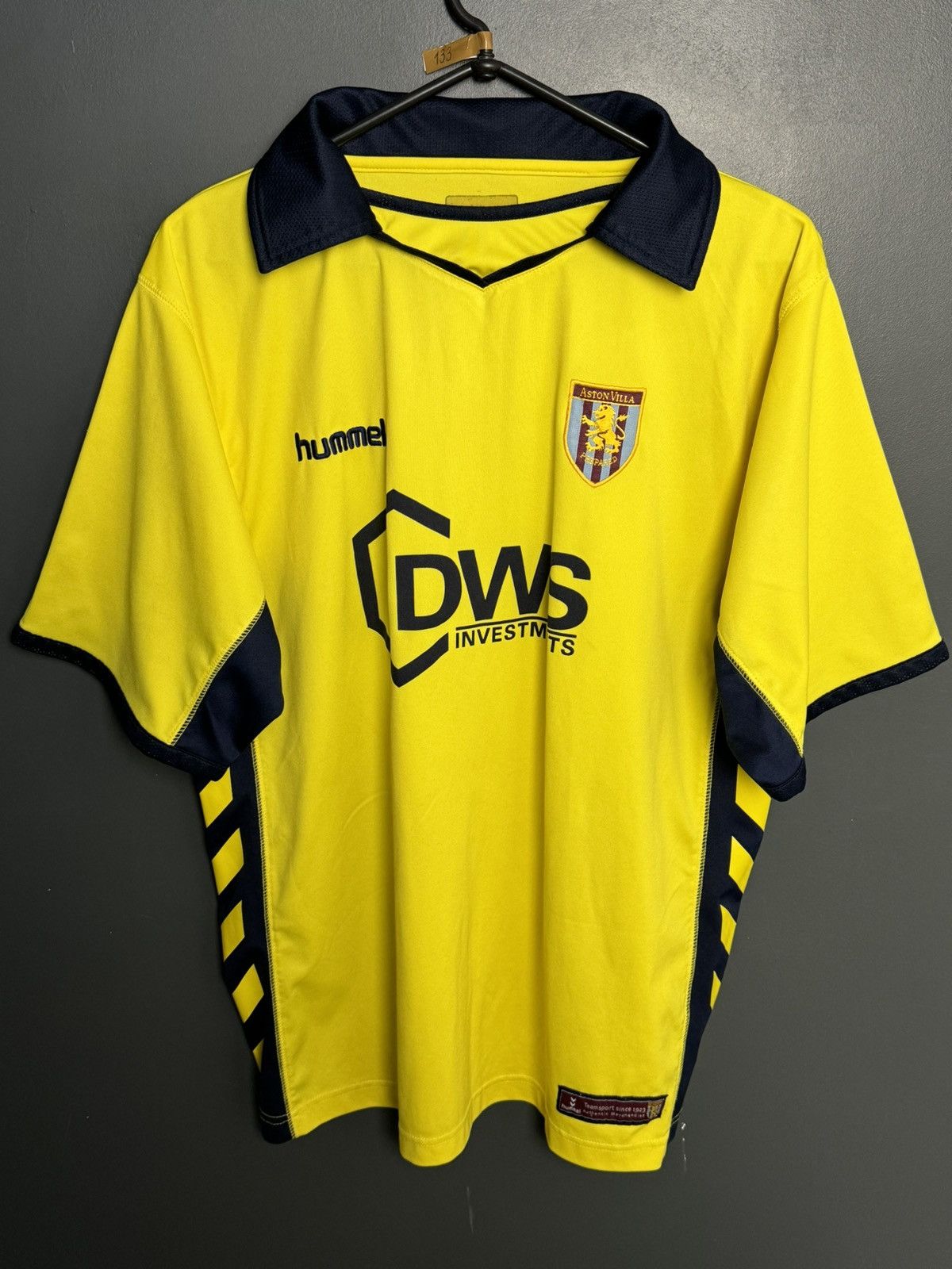Hummel Aston Villa 05/06 Away Football Jersey Size US L / EU 52-54 / 3 - 1 Thumbnail