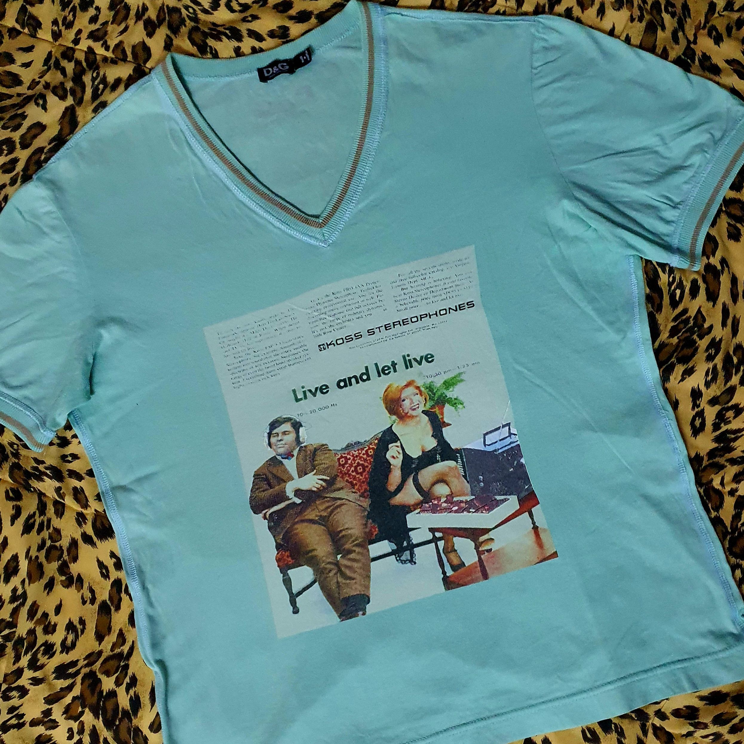 Dolce & Gabbana (D&G) Dolce & Gabbana 'Koss Stereophones' V-neck Ringer Size US S / EU 44-46 / 1 - 2 Thumbnail