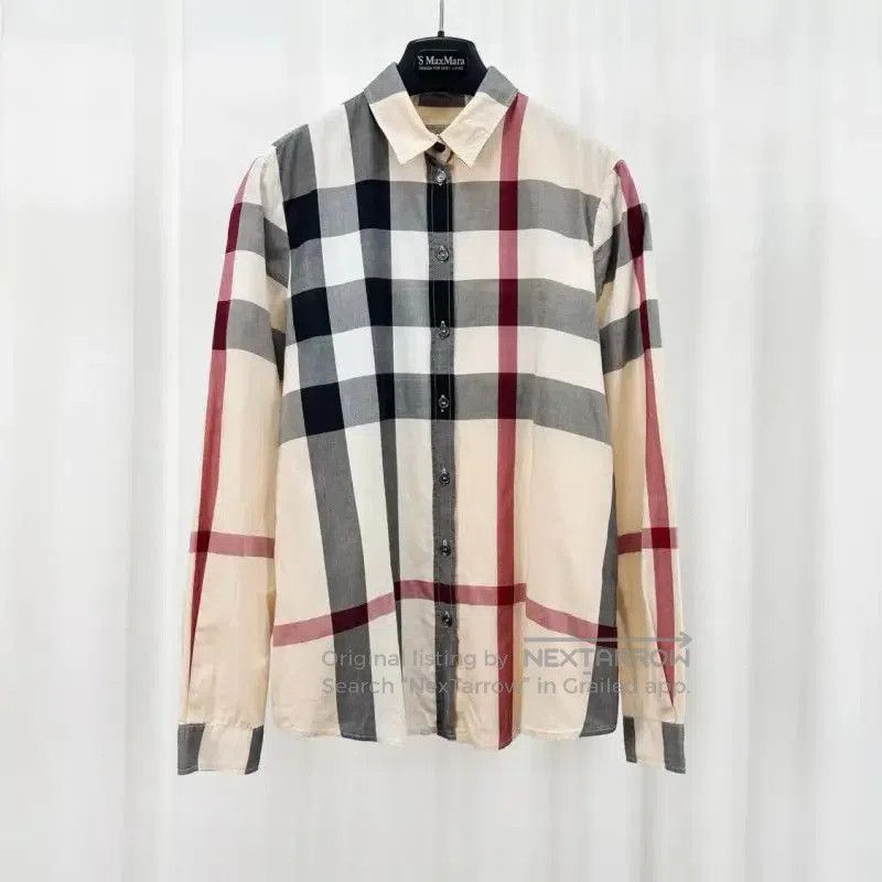 Burberry Burberry Long Sleeve Checkered Shirt in Khaki. Size S / US 4 / IT 40 - 1 Thumbnail
