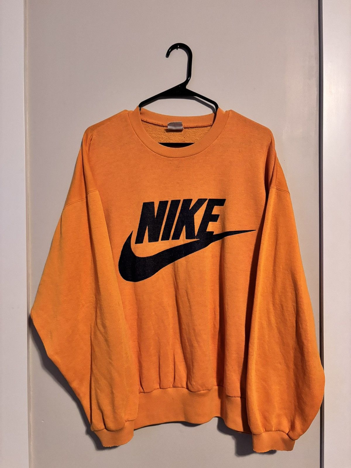 Nike Vintage 90s Nike Swoosh Crewneck Size US L / EU 52-54 / 3 - 1 Thumbnail