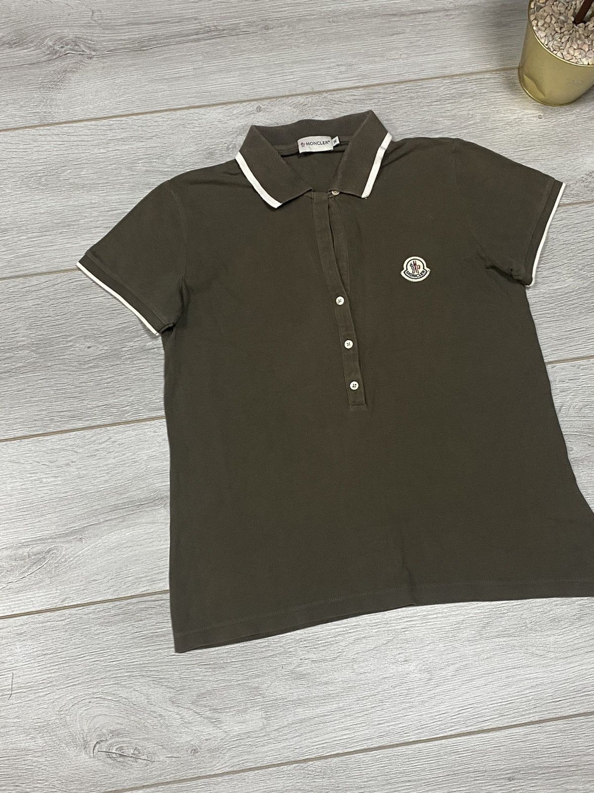 Moncler Moncler polo vintage buttons up Size M / US 6-8 / IT 42-44 - 7 Thumbnail