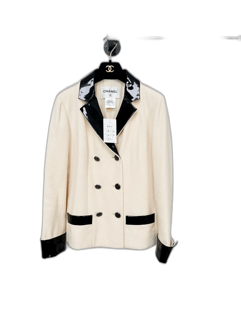 Chanel Chanel Double-Breasted Jacket with Black Accents Size M / US 6-8 / IT 42-44 - 1 Thumbnail