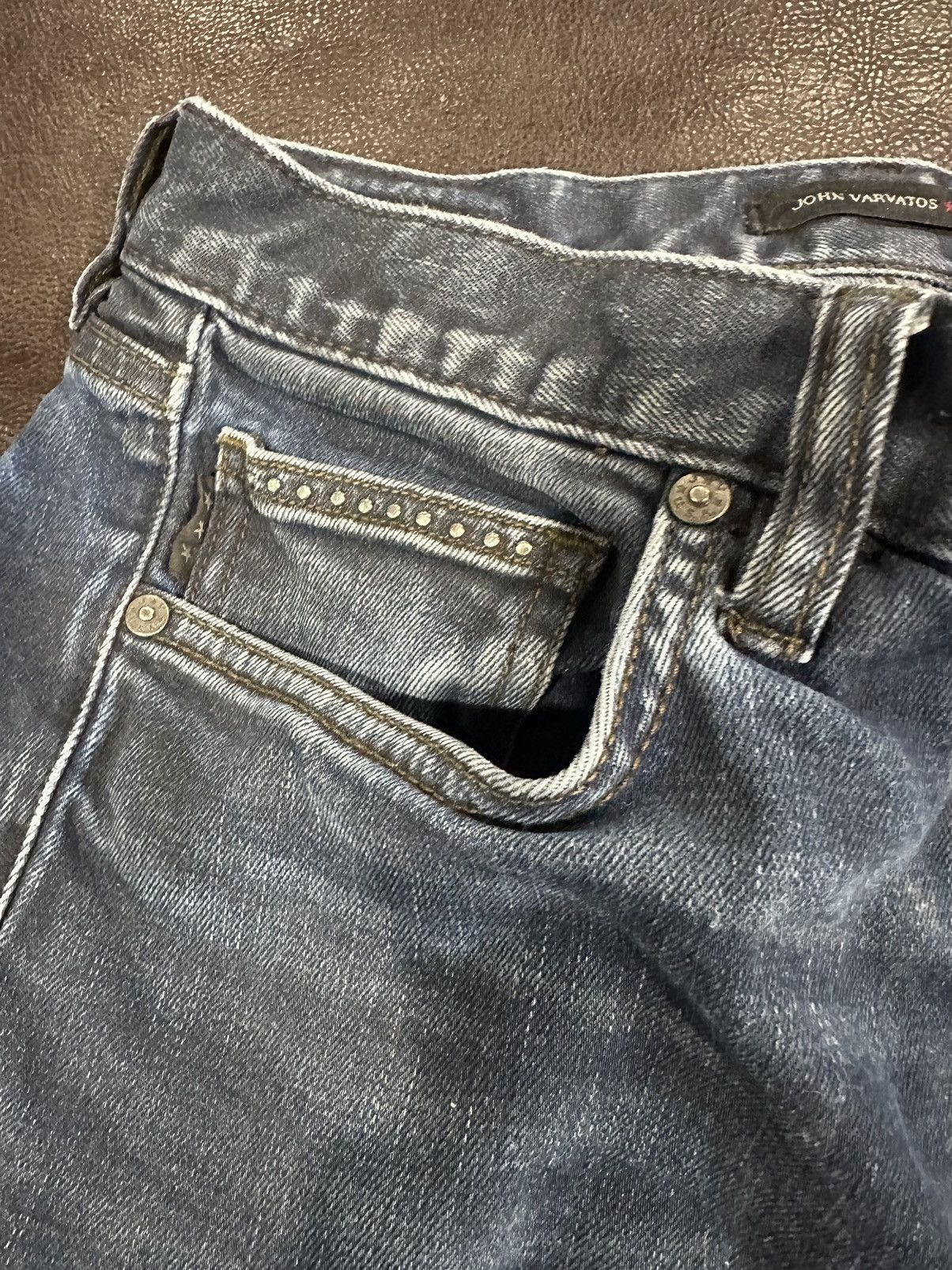 John Varvatos John Varvatos Dark Washed Studded Skinny Jeans Size US 28 / EU 44 - 3 Thumbnail
