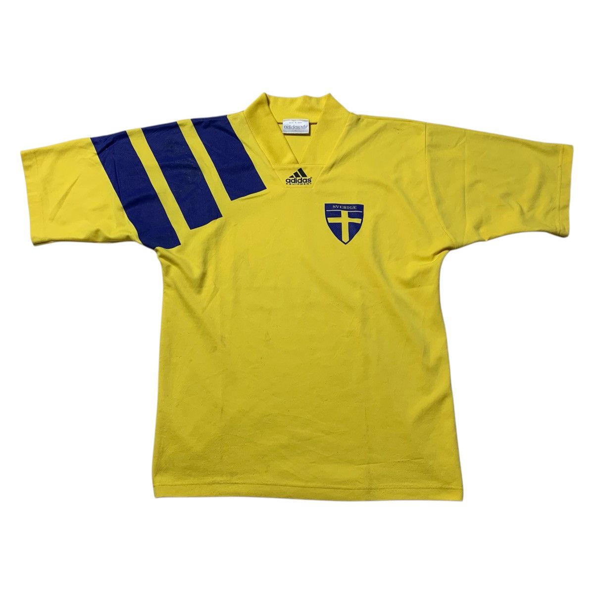 Adidas 90s Vintage Sverige Jersey Football By Adidas Sweeden Size US S / EU 44-46 / 1 - 1 Thumbnail