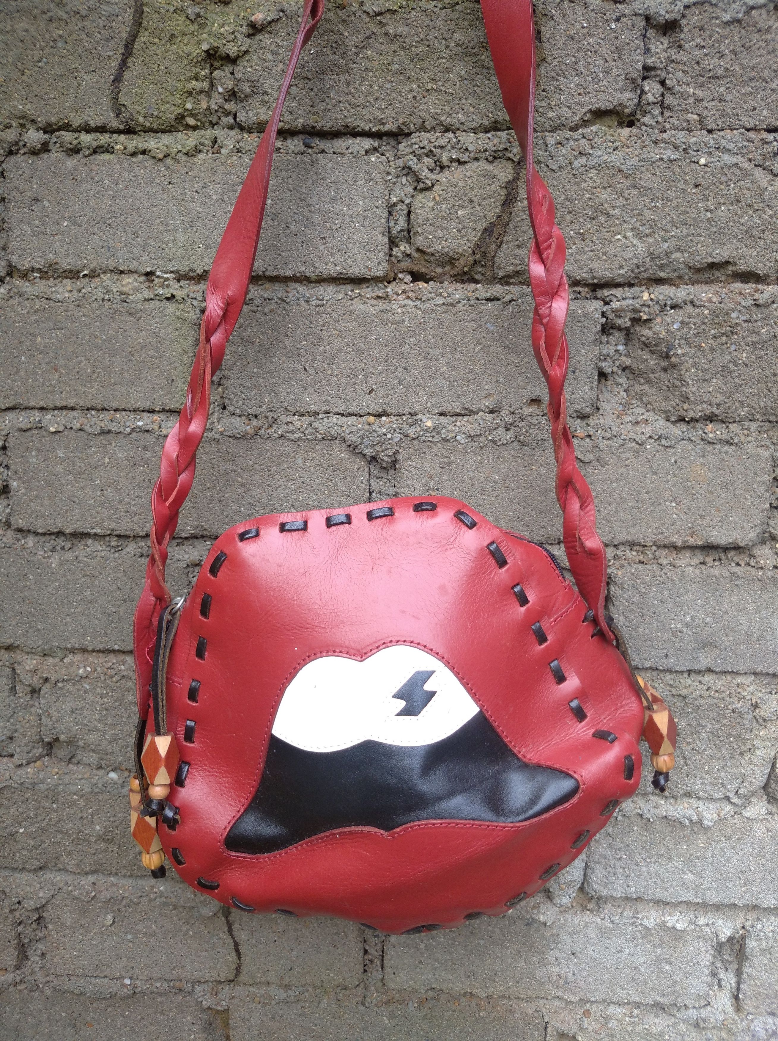 Leather Vintage leather sling bag handmade Size ONE SIZE - 1 Thumbnail