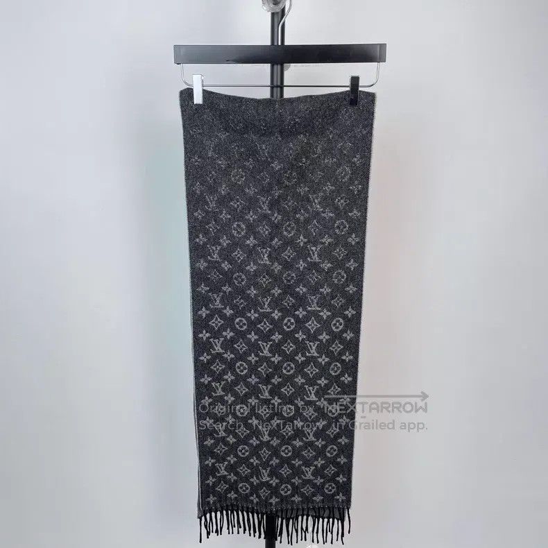 Louis Vuitton Louis Vuitton Black and grey gradient full-print cashmere Size ONE SIZE - 1 Thumbnail
