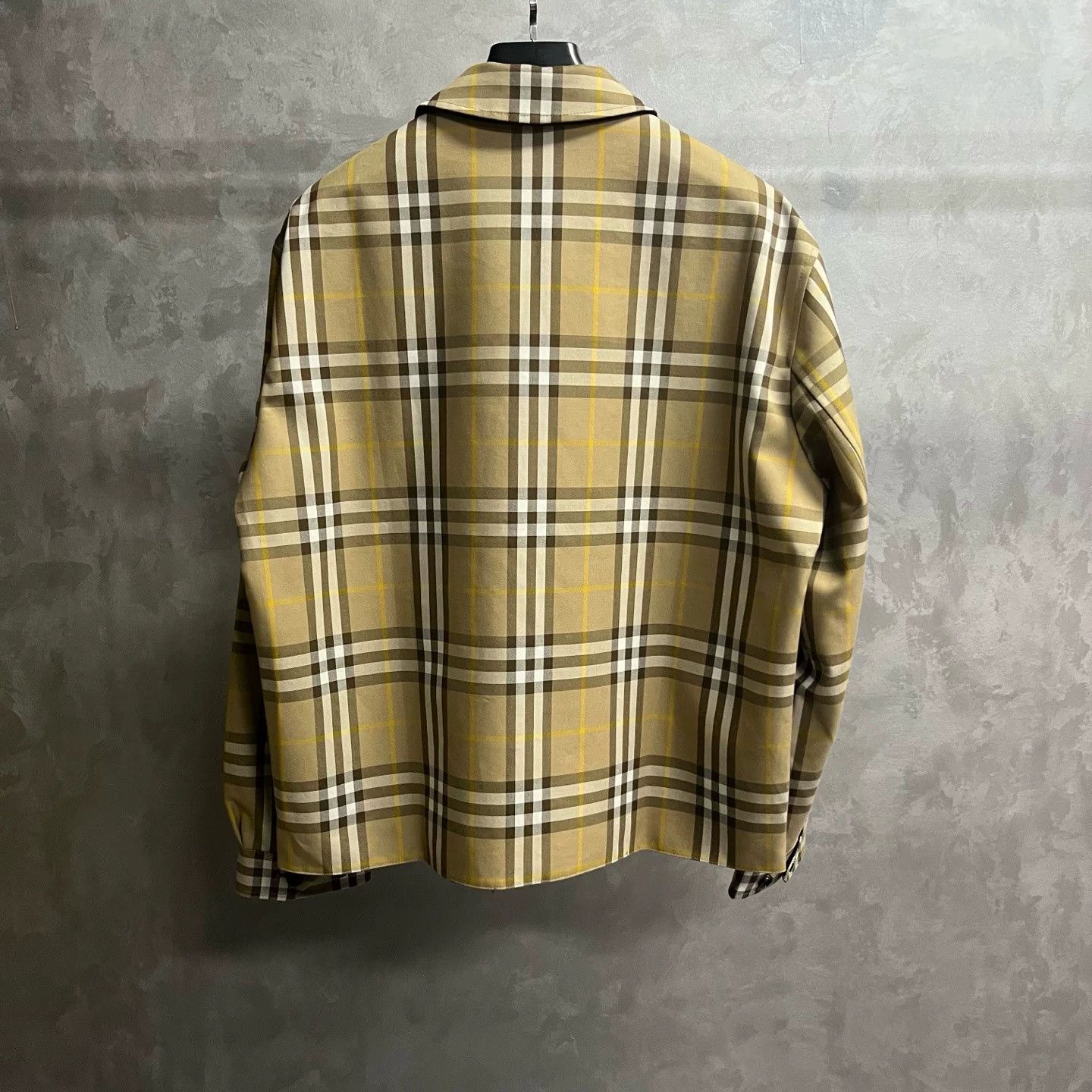 Burberry Burberry Latest Brown Plaid Reversible Jacket Size US L / EU 52-54 / 3 - 5 Thumbnail