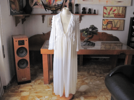 Vintage Woman Nightgown , Italy 1940s , Size L / US 10 / IT 46 - 3 Thumbnail