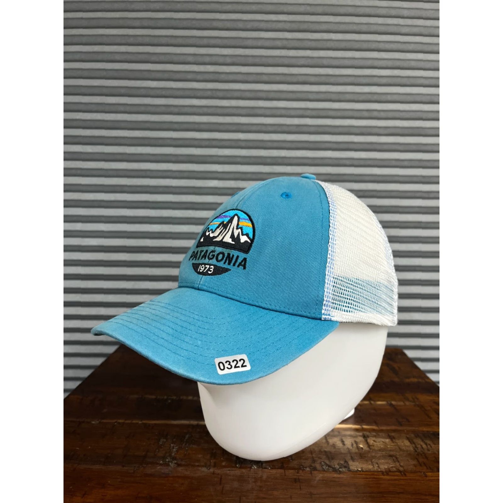 Patagonia VINTAGE Patagonia Hat Cap Snap Back Adult Blue Cotton Polyester Trucker Size ONE SIZE - 4 Thumbnail