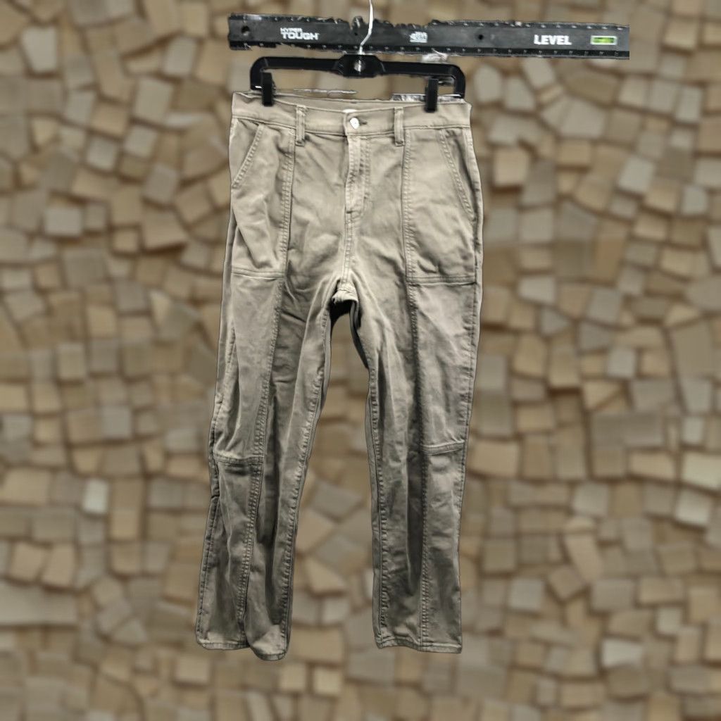 Old Navy Old Navy Beige Chino Pants Size 8 Womens Straight Rise Mid 27in Inseam Knit Polyester Elastic Pocket Button Front Flat Front Casual Formal Size 30" / US 8 / IT 44 - 1 Thumbnail