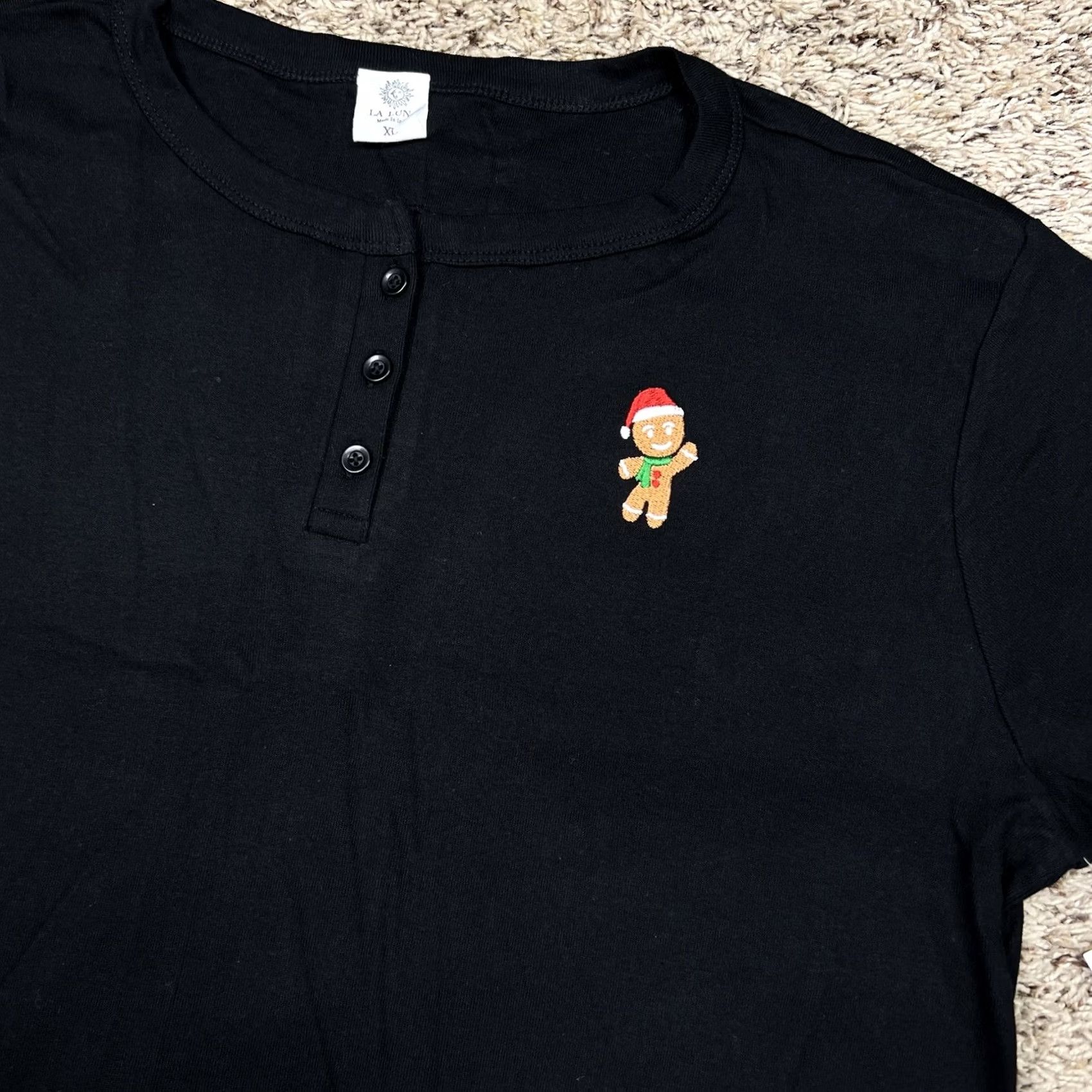 Vintage La Luna Christmas Crop Top Cropped T-Shirt Womens XL Black Embroidered Ginger Bread Cotton Short Sleeve Henley style Modern Casual Size XL / US 12-14 / IT 48-50 - 5 Thumbnail