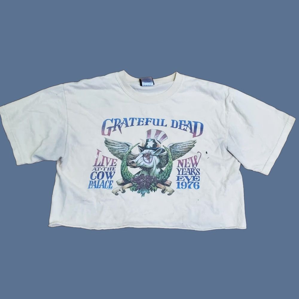 Liquid Blue VINTAGE Grateful Dead Band Shirt Mens Medium White Liquid Blue Cow Palace 2006 Concert Shirt Size US M / EU 48-50 / 2 - 1 Thumbnail