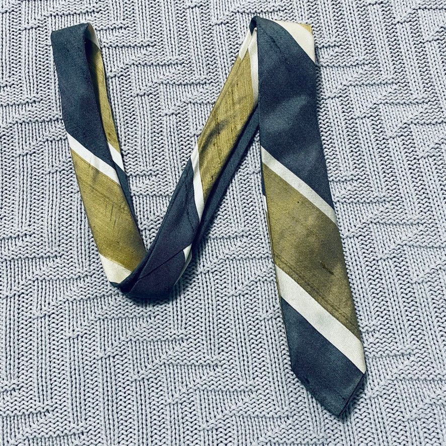 Vintage Vintage Ohrbach's green and silver striped slim silk tie Size ONE SIZE - 1 Thumbnail