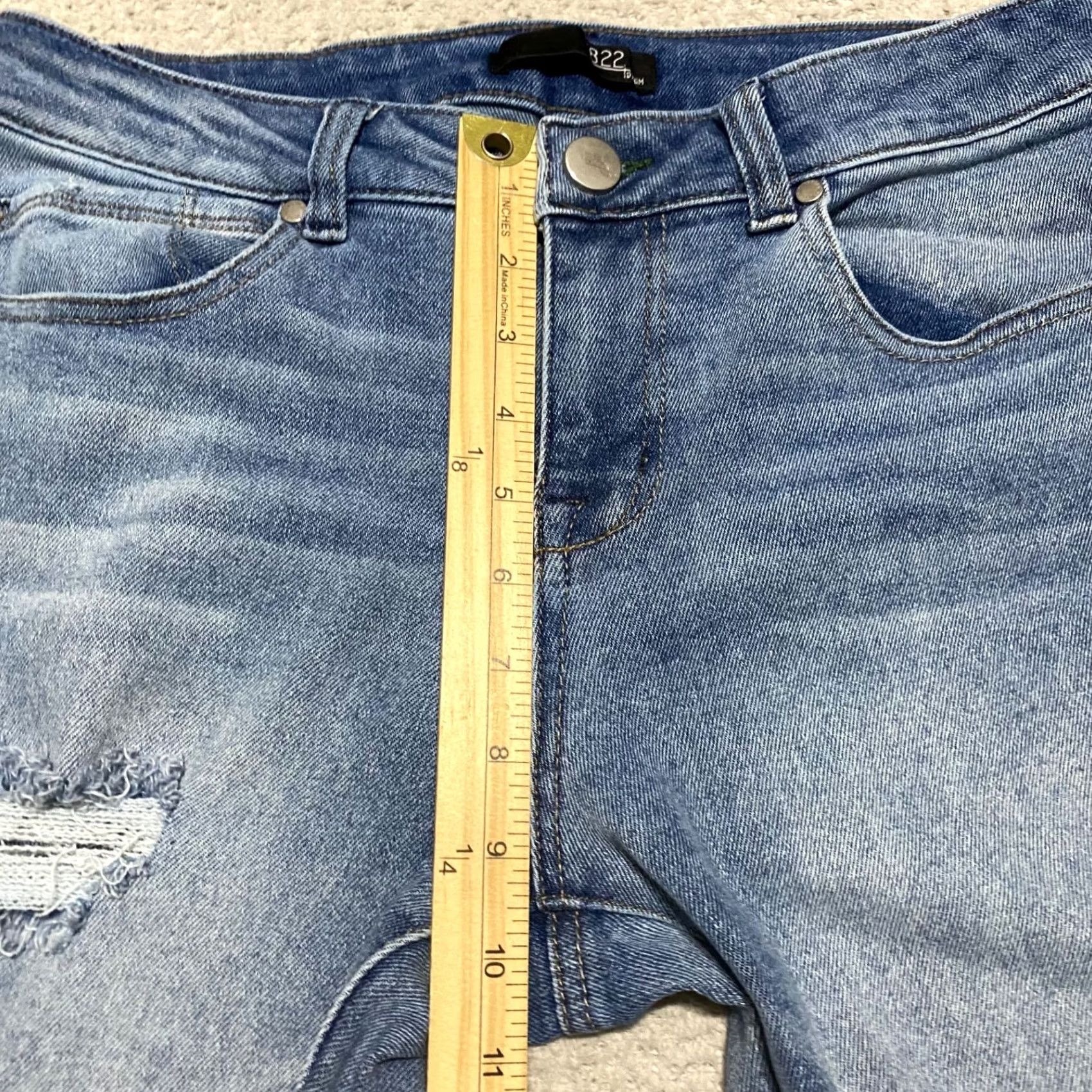 Vintage 1822 Denim Jeans Womens 10 Blue Medium Wash Distressed Tapered Mid Rise 25in Inseam Regular Size 10 Size 32" / US 10 / IT 46 - 7 Thumbnail