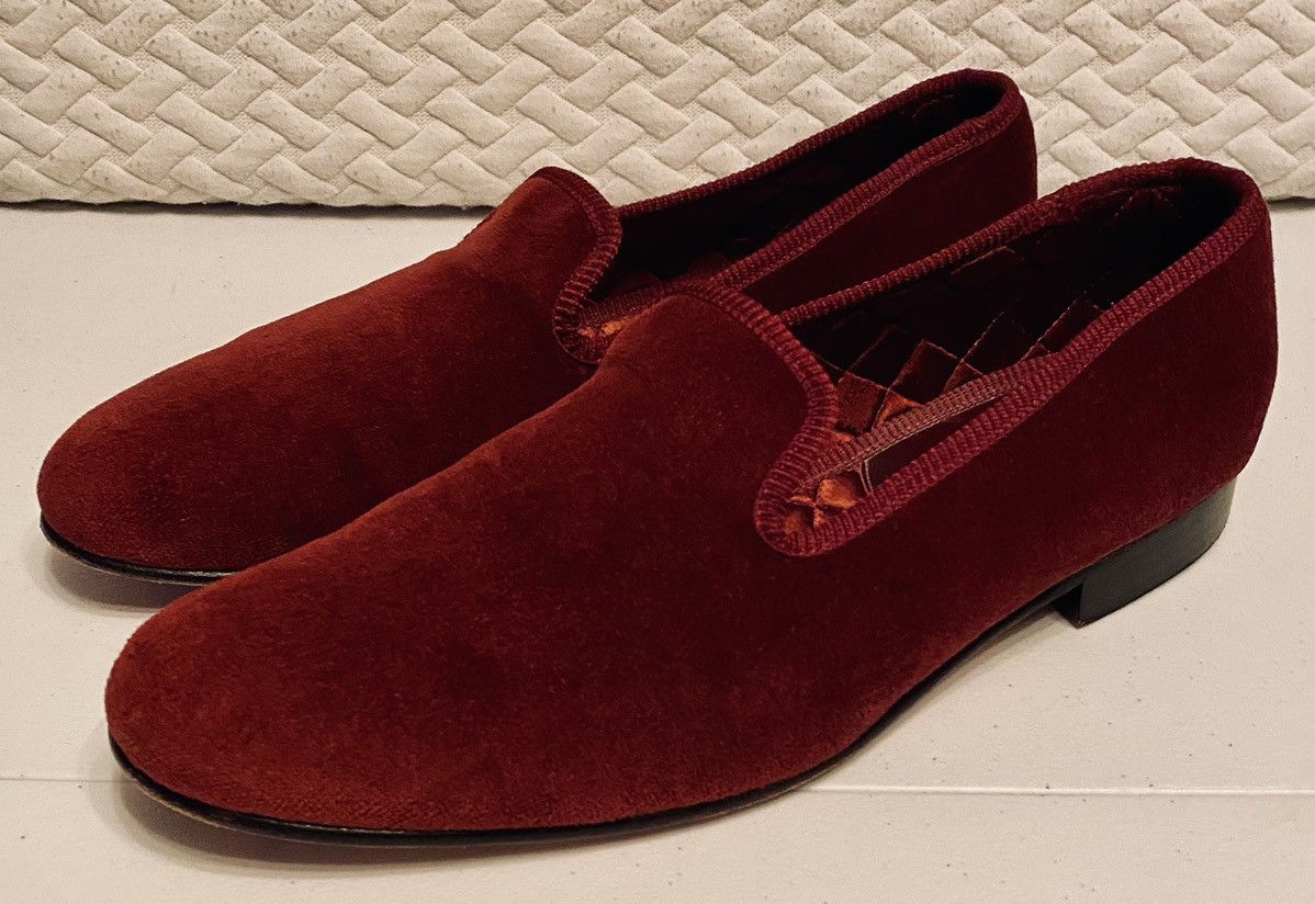 George Cleverley GEORGE CLEVERLEY 🏴󠁧󠁢󠁥󠁮󠁧󠁿 RED VELVET ALBERT SATIN QUILT LOAFER 12 Size US 12 / EU 45 - 1 Thumbnail