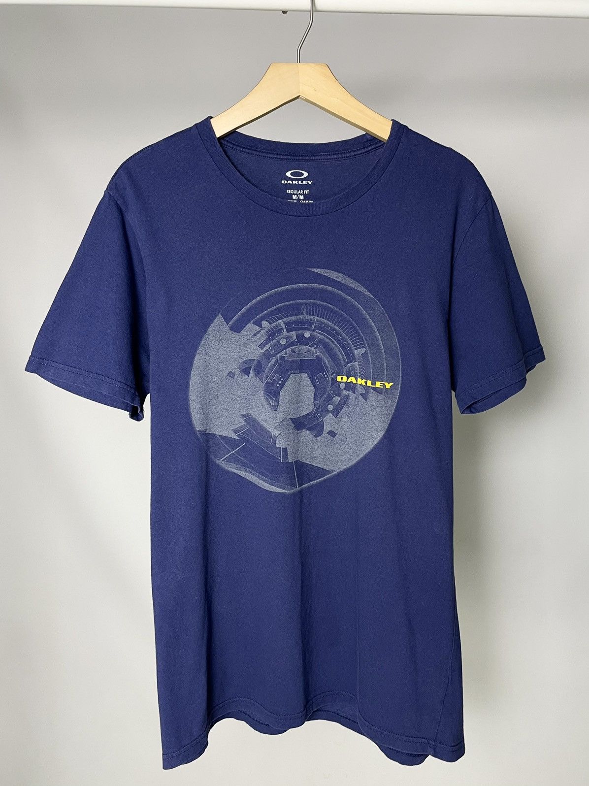 Oakley OAKLEY 🥏 Vintage 00s Supreme Robot heart tee shirt Size US M / EU 48-50 / 2 - 2 Thumbnail