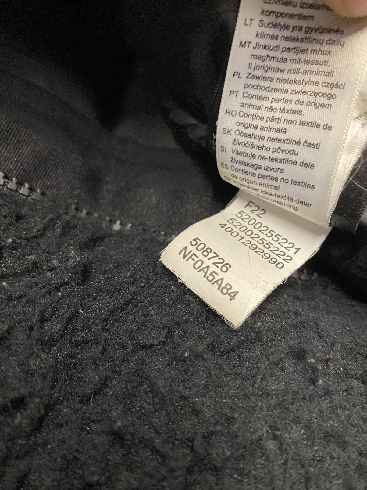 The North Face The North Face Sherpa Nuptse Black Teddy Size US L / EU 52-54 / 3 - 6 Thumbnail