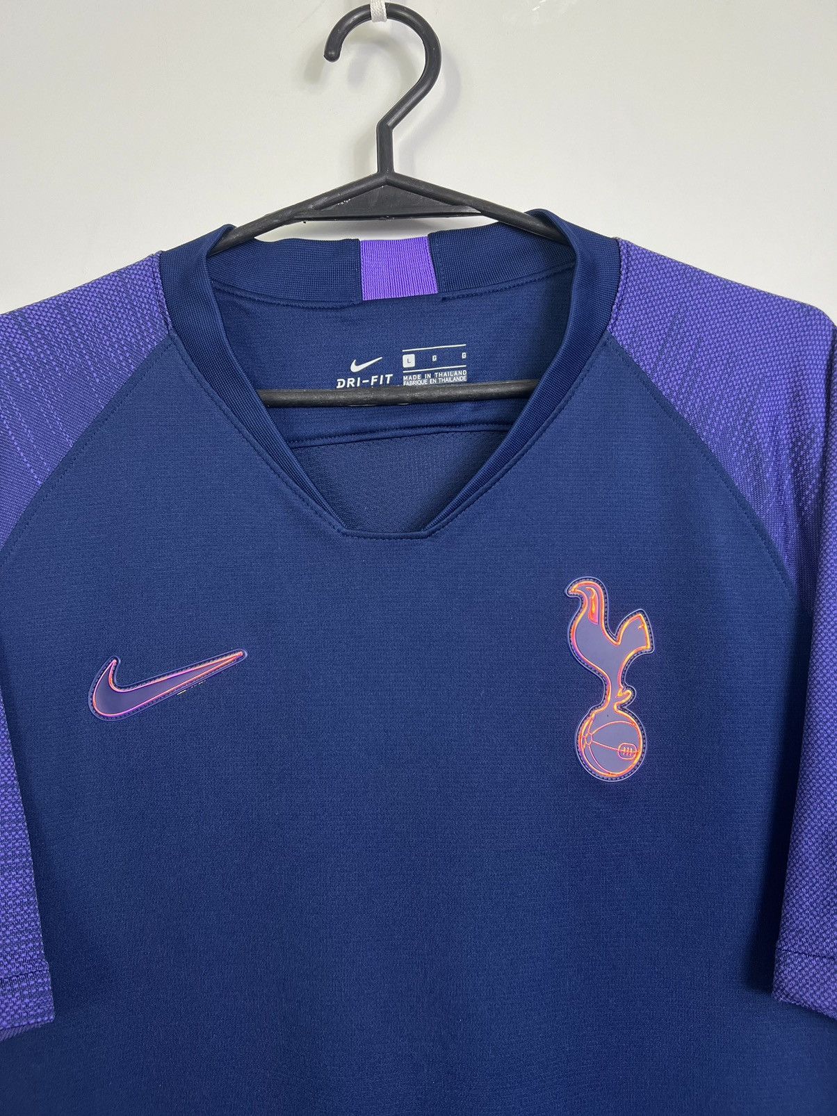 Nike Nike Tottenham Hotspur 2018/2019 Soccer Jersey hologram logo Size US L / EU 52-54 / 3 - 2 Thumbnail